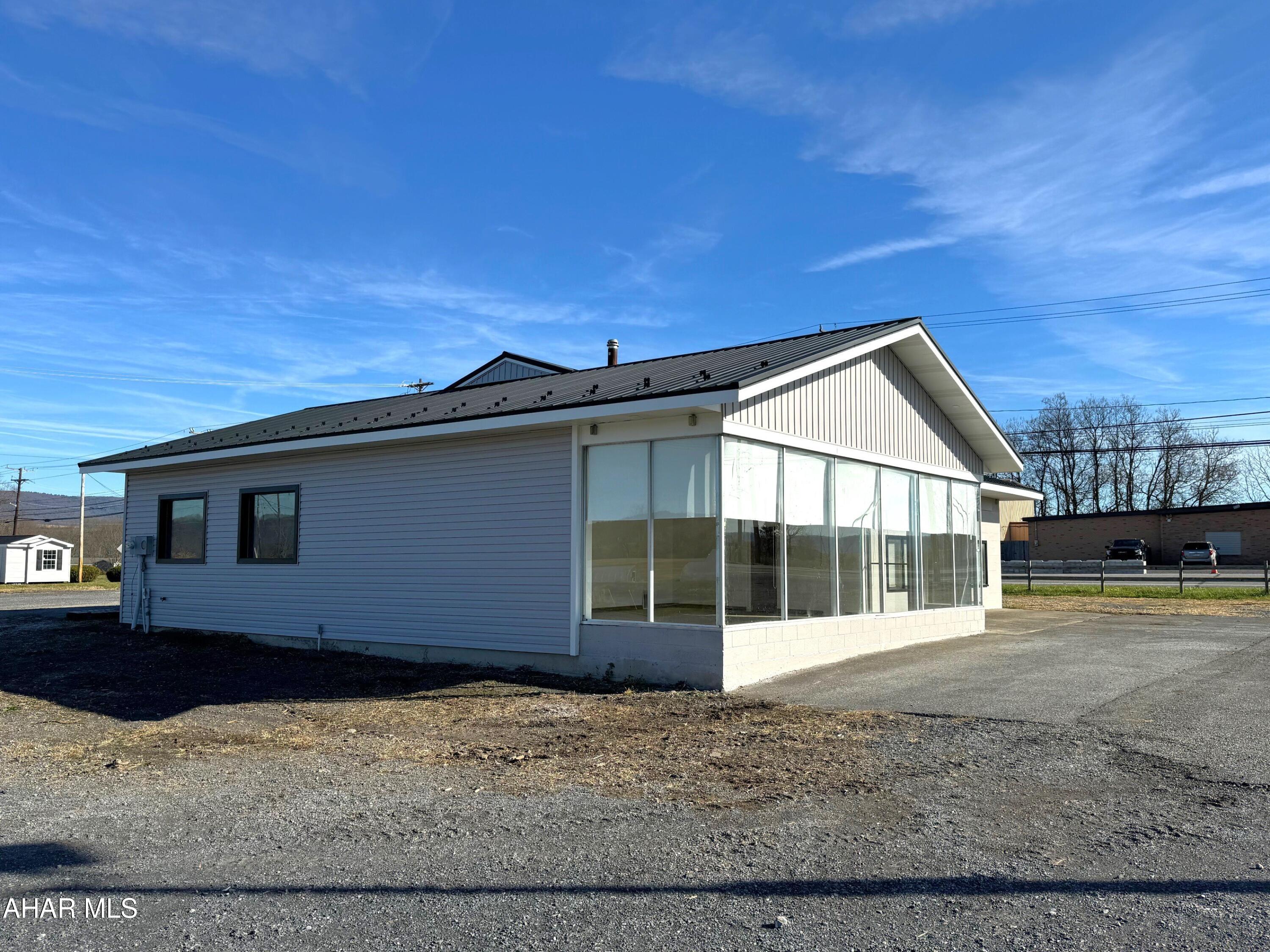 None - Commercial Lease