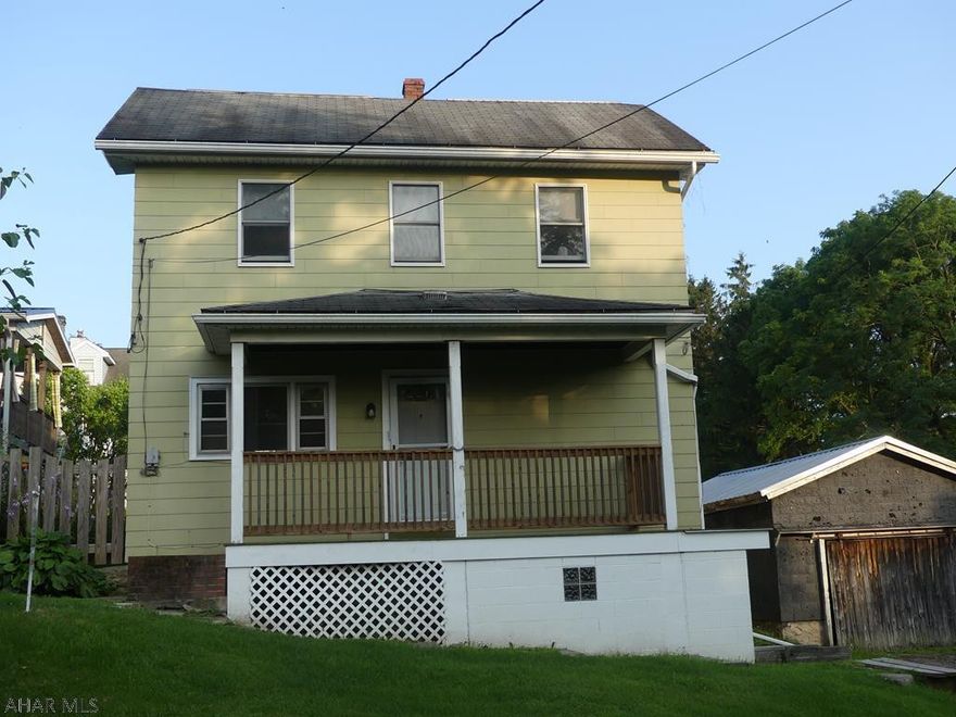 Updated 2 bedroom, 2 bath home in the small community of Birmingham. Some of the property features granite countertops, hardwood floors and a bonus room on the main level that could be used as a 3rd bedroom. Conveniently located between State College, Altoona and Huntingdon with easy access to I-99. Close proximity to Grier School, the Little Juniata River and State Game Lands. Low taxes also make this a Vrbo and Airbnb possibly with Penn State University, Juniata College & Lake Raystown also nearby. Check out the 3D tour and call for your showing today.