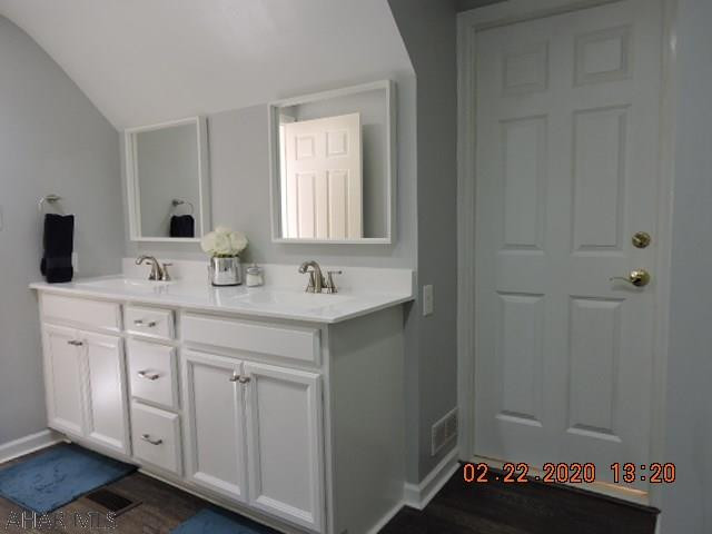 Hickory Hills - Residential