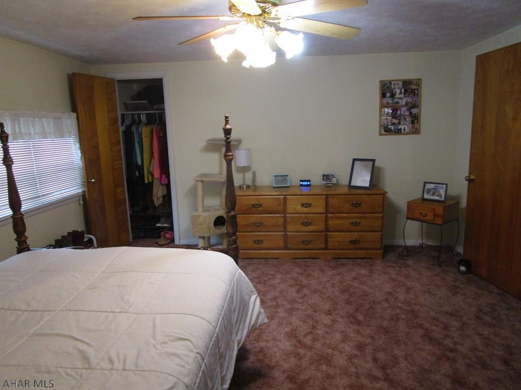 Unknown - Commercial Sale