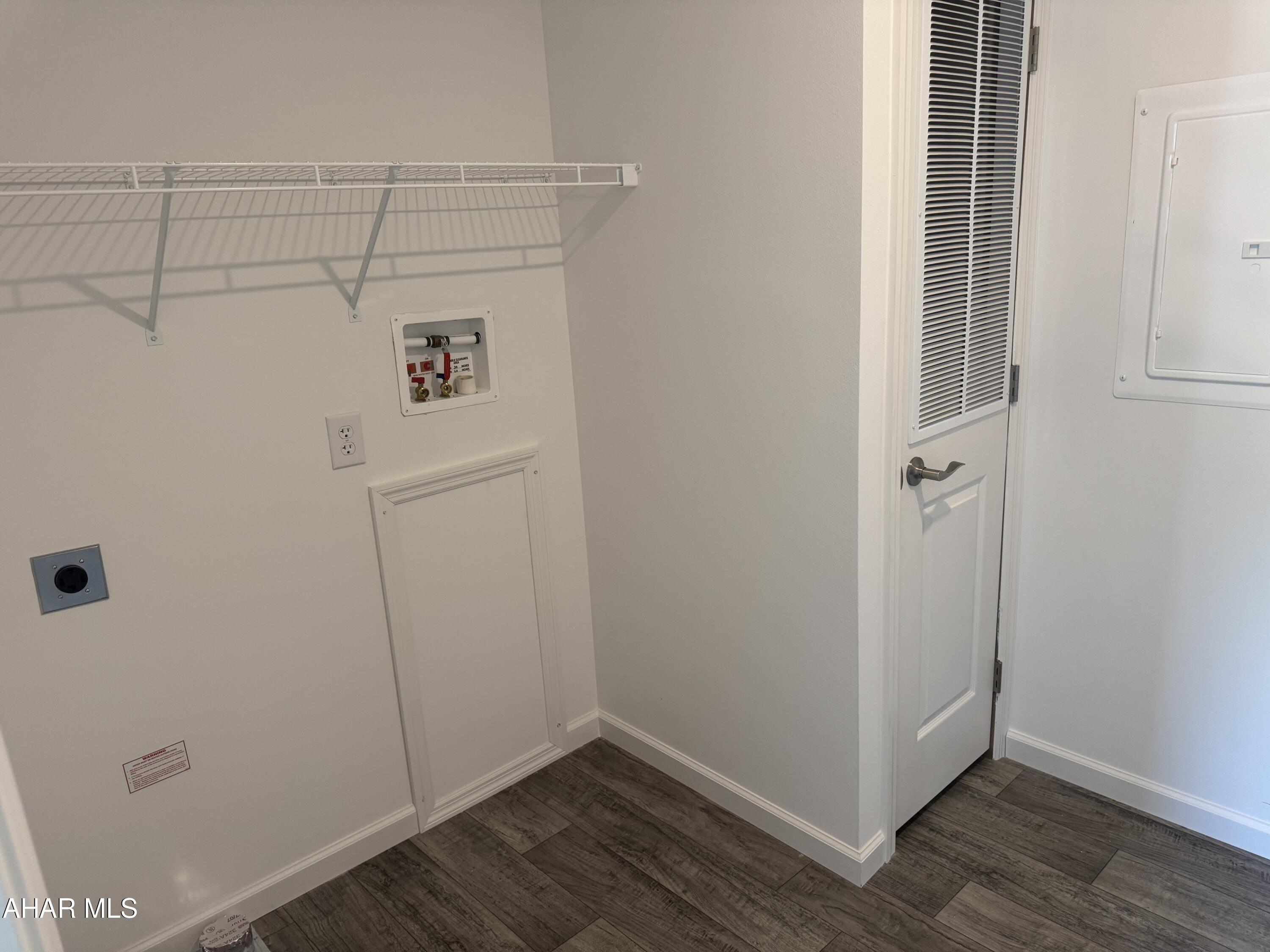 Oak View Community - Residential