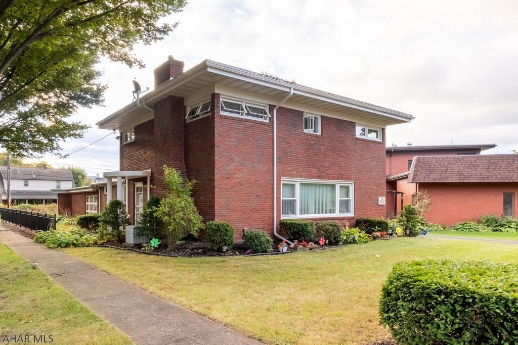 Mansion Park - Residential