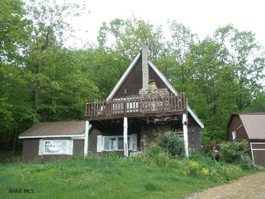 Property is being sold in AS IS condition.  This is a Fannie Mae HomePath property.  Two story home with 3-BR, 1-BA. Large detached 3 car garage w/loft. Kit/LR, BR and bath. Possible property line dispute.