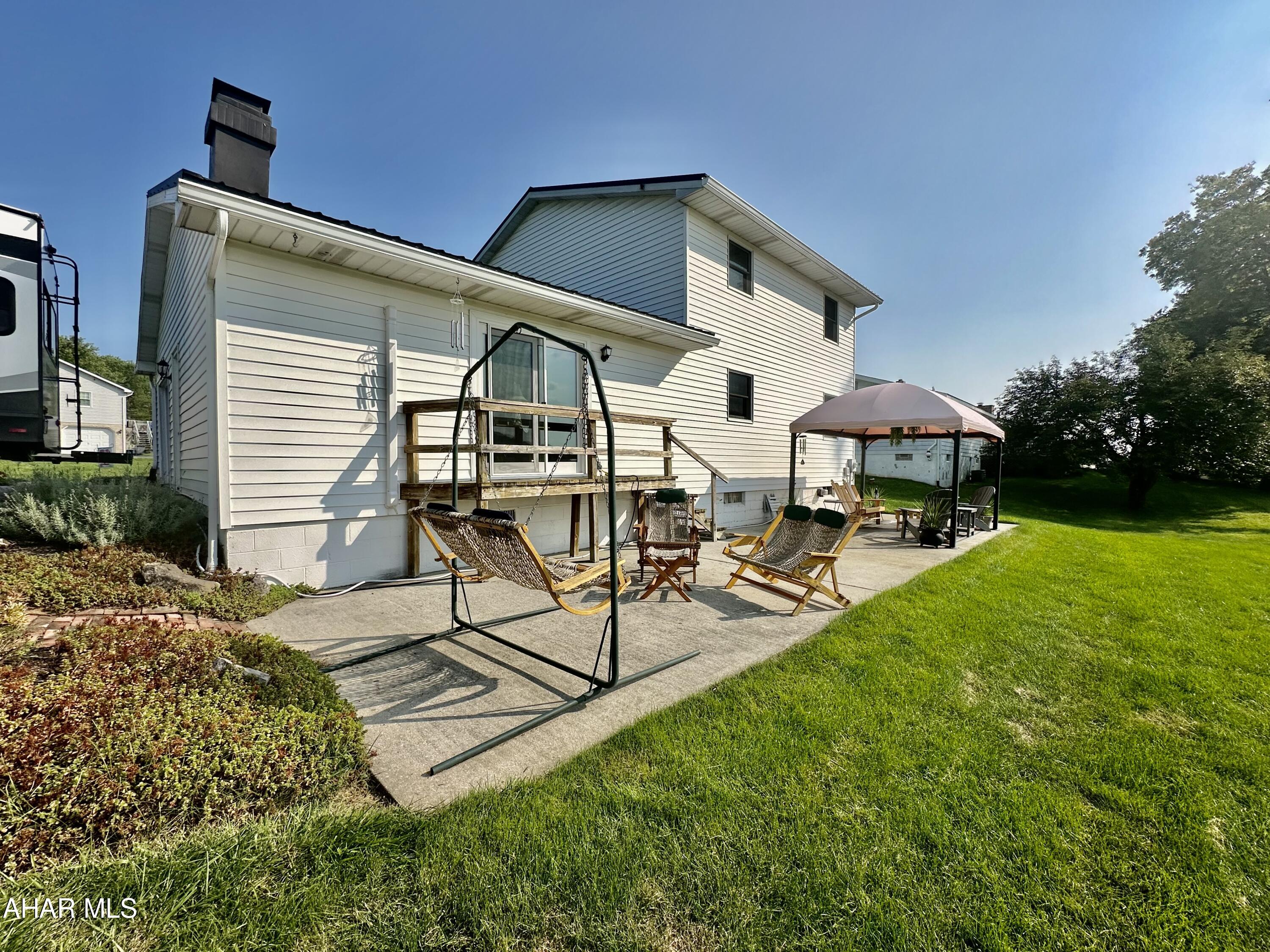 Rolling Hills - Residential