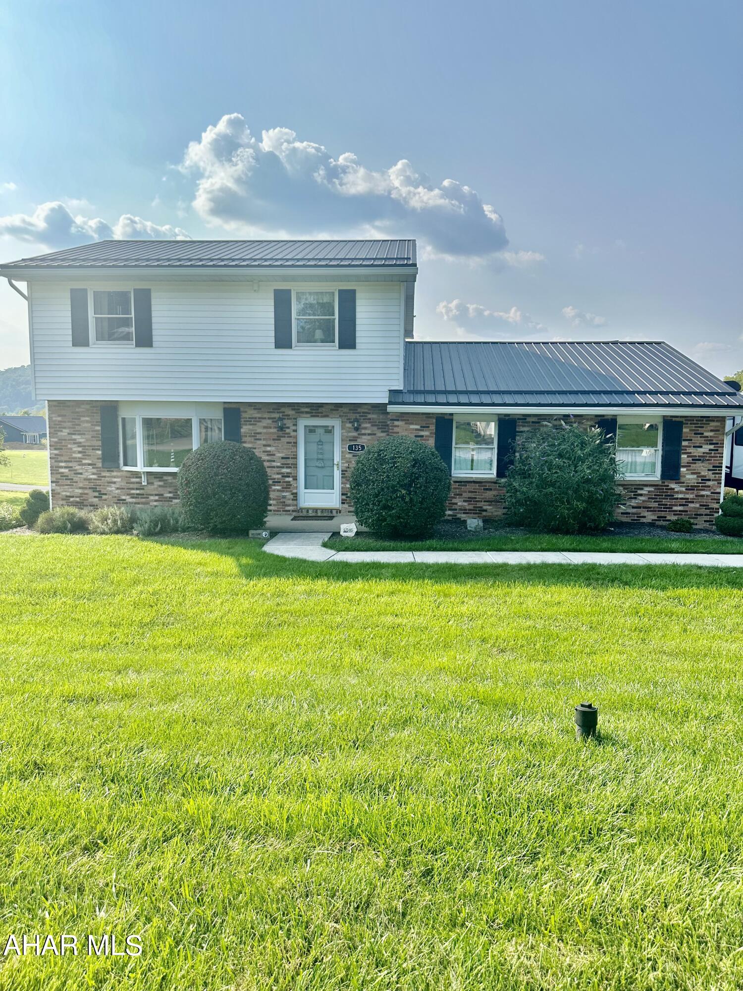 Rolling Hills - Residential