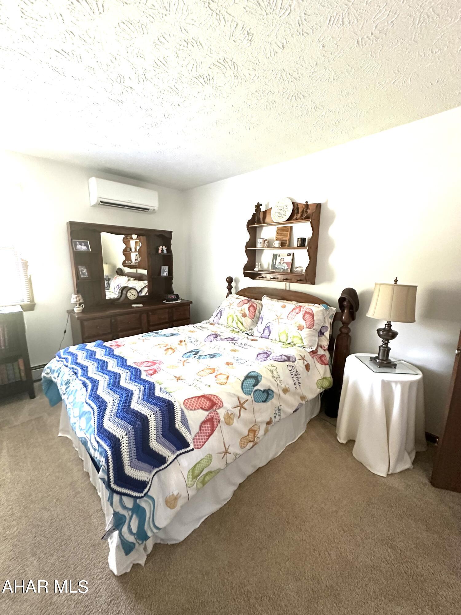 Rolling Hills - Residential