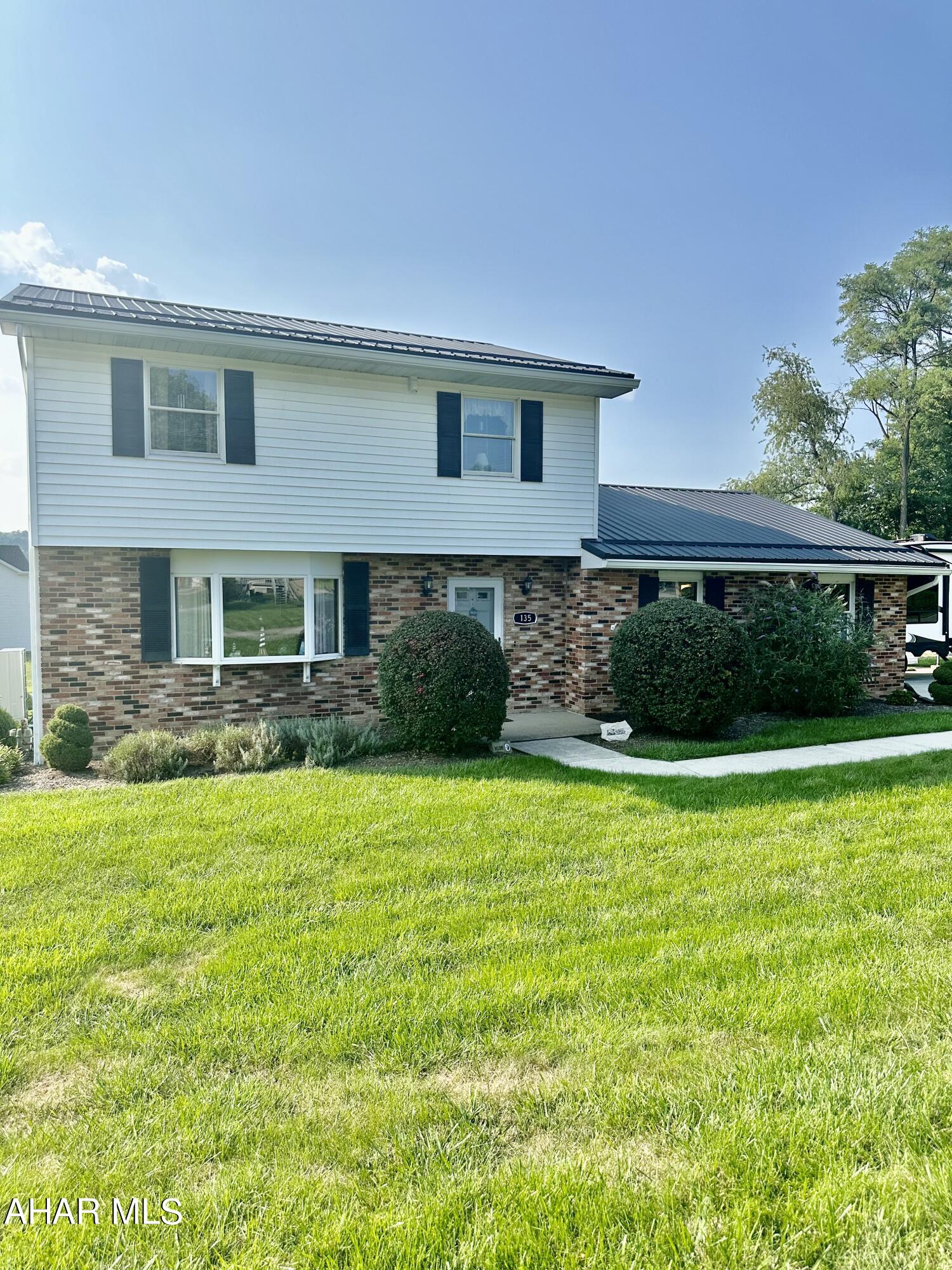 Rolling Hills - Residential