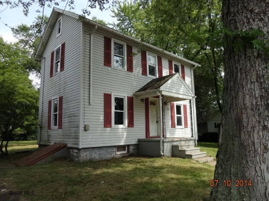 Property being sold As is Buyer must pay 2% transfer tax. Earnest money checks in Cashiers check payable to Colony Realty Group, LTD. This property eligible under Freddie Mac First Look Initiative through 8/12/14. Homesteps offers credit at closing for actual price of home warranty up to $500 for owner-occupant. Ask about details.