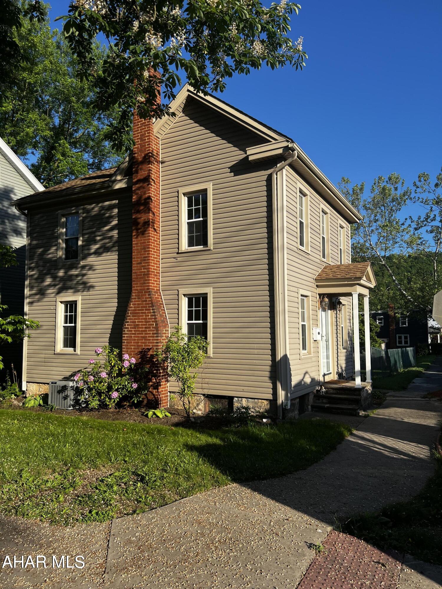 Hollidaysburg - Residential