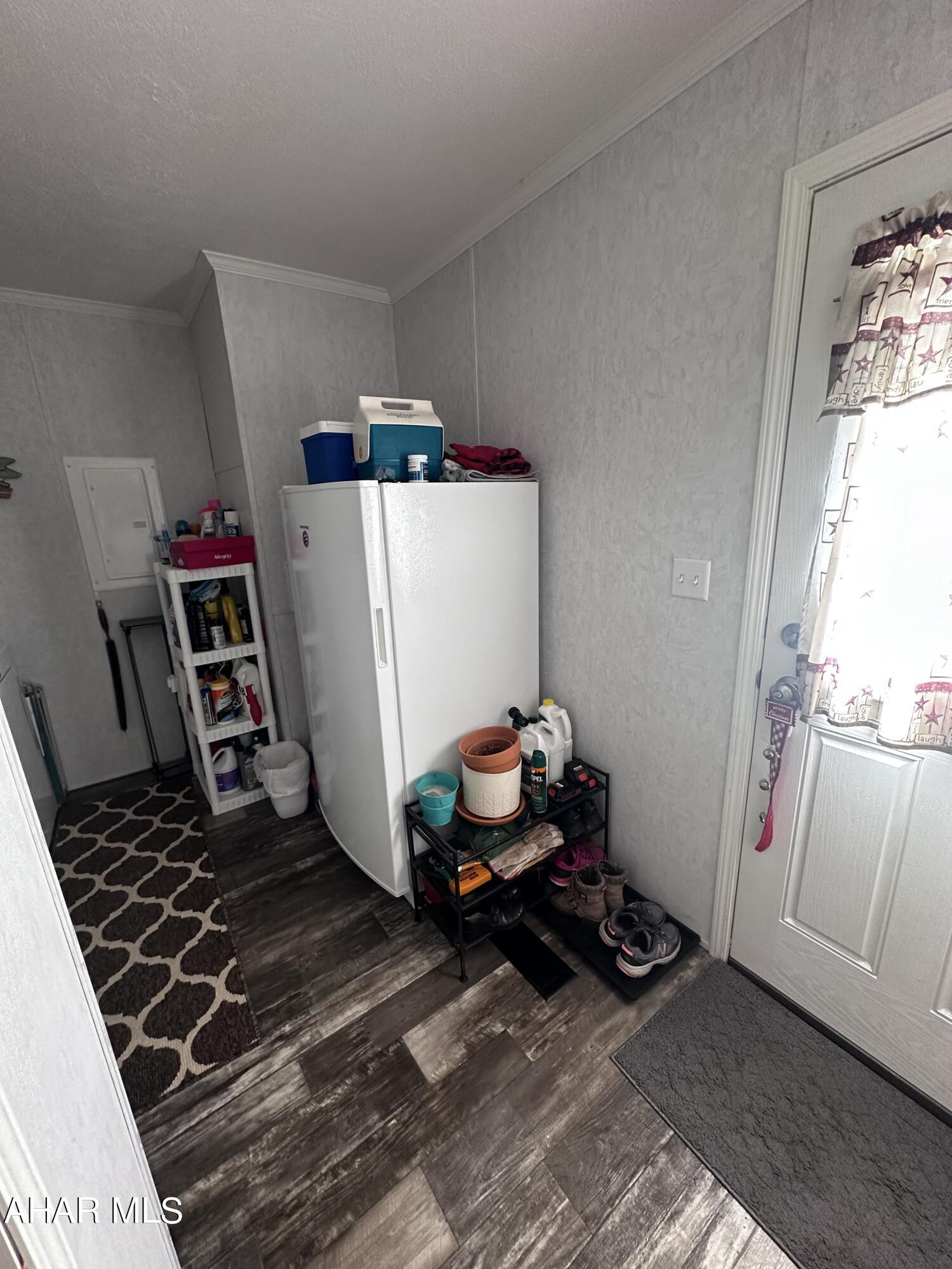 Saxton - Residential