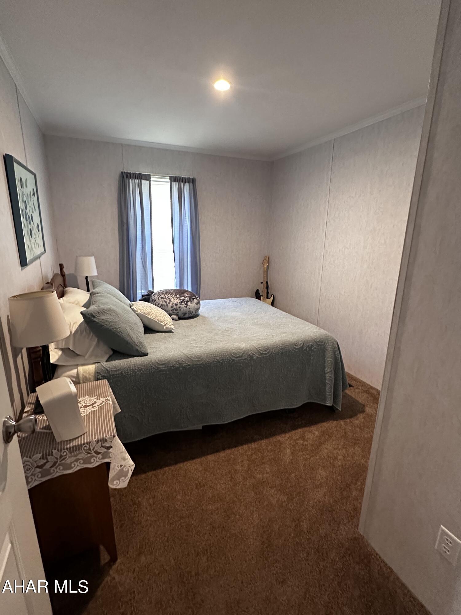 Saxton - Residential