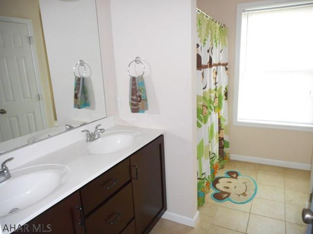 Rolling Hills - Residential