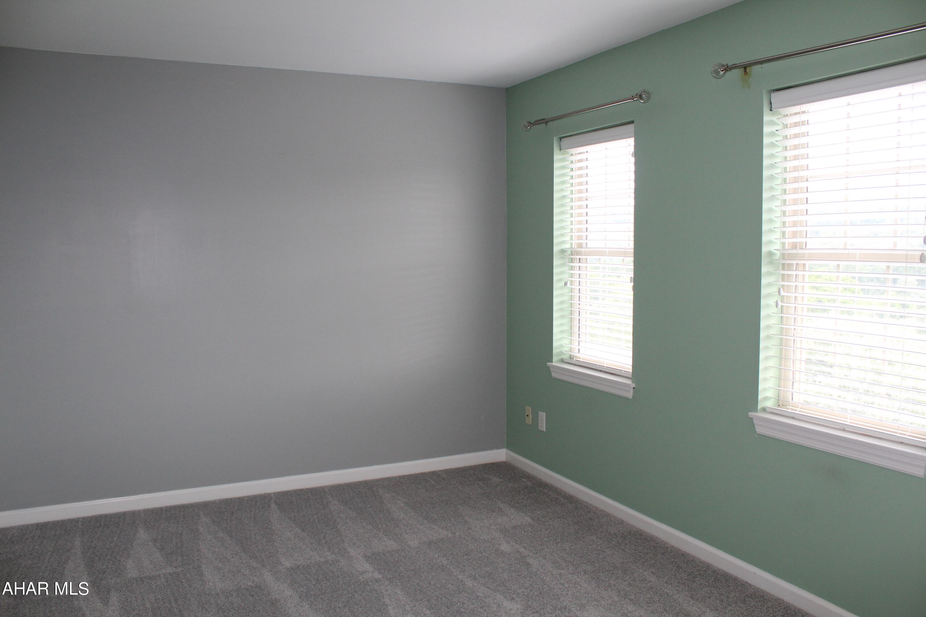 Holiday Hills - Residential