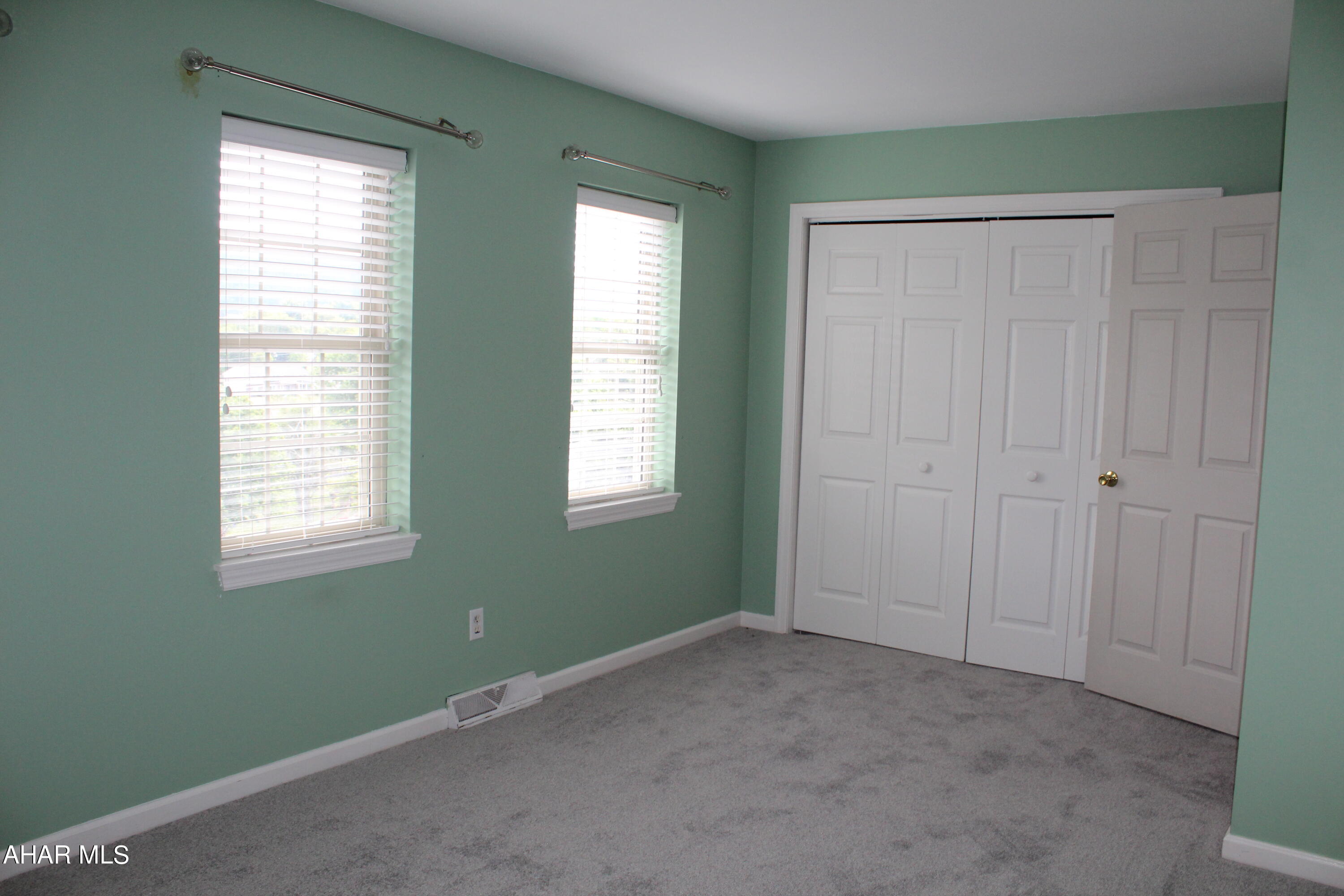 Holiday Hills - Residential