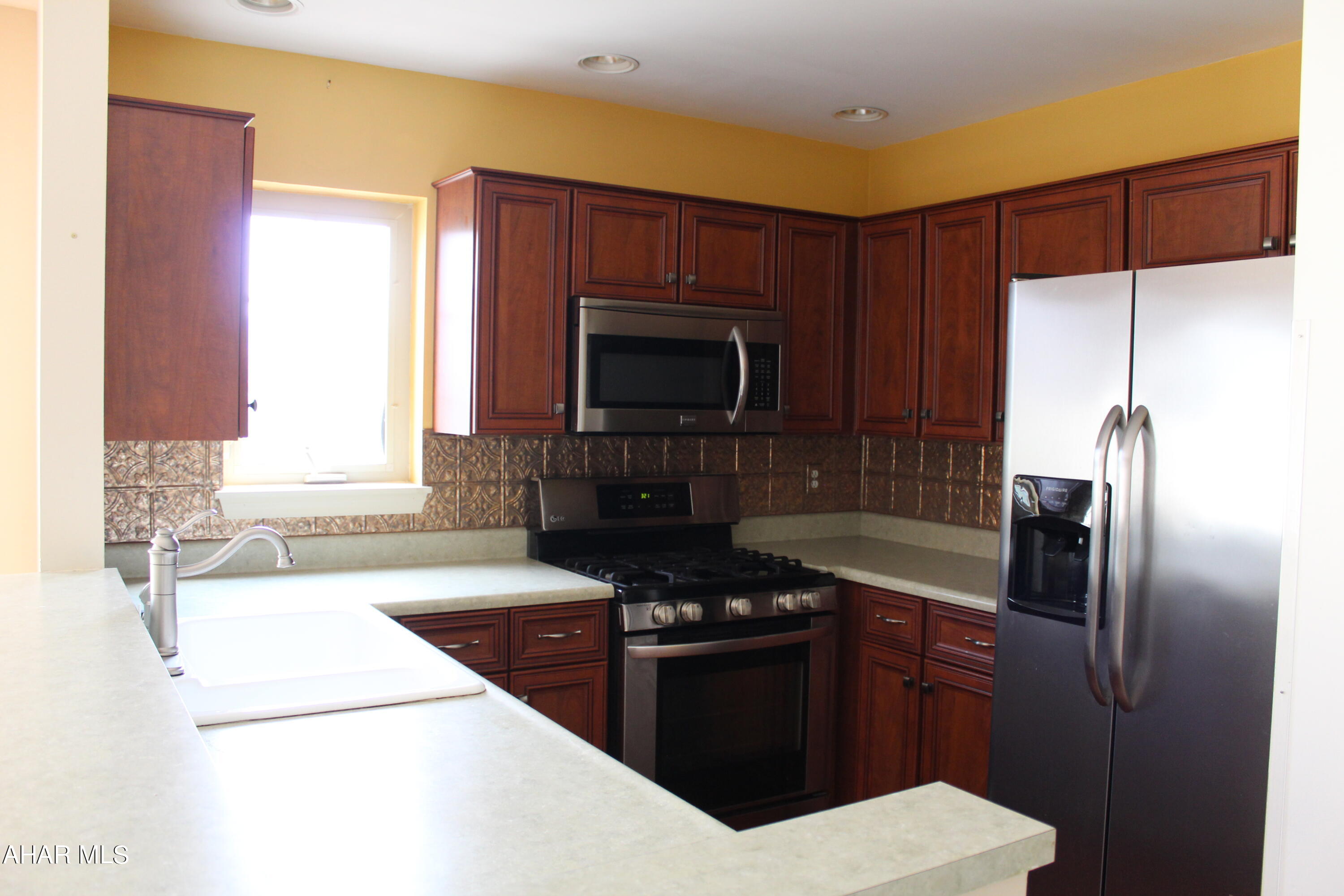 Holiday Hills - Residential