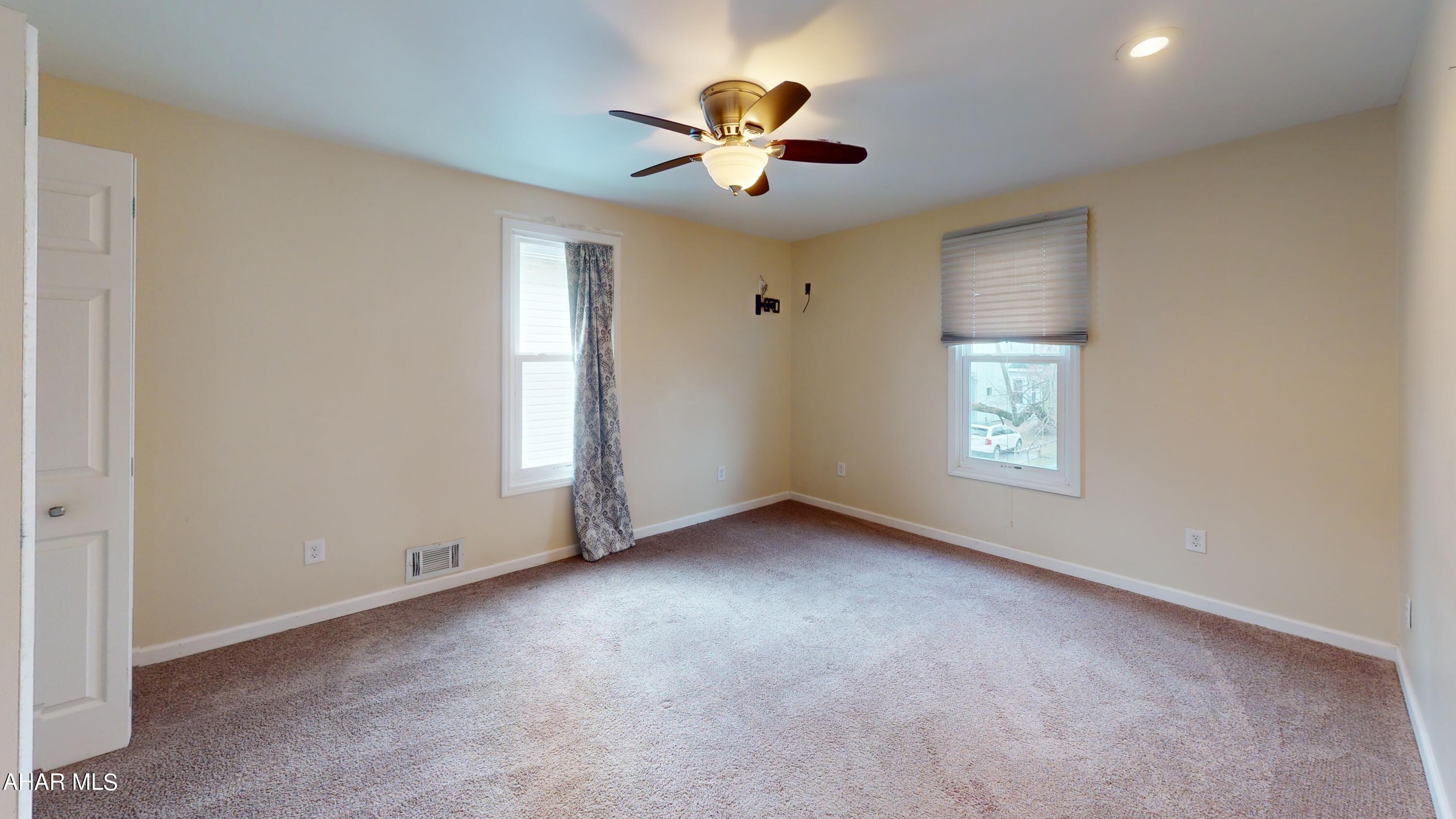 Hollidaysburg - Residential