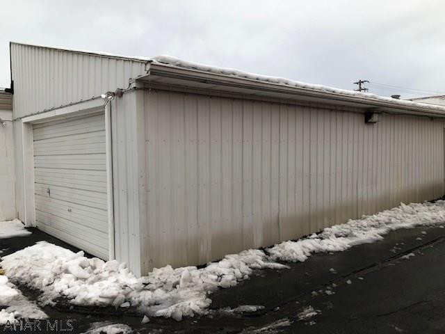 Pleasant Valley - Commercial Sale