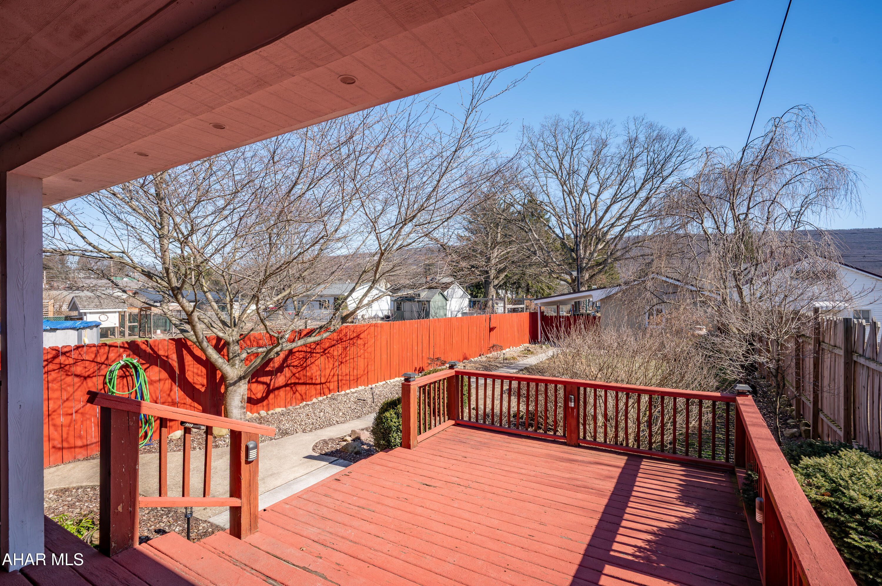 Unknown - Residential