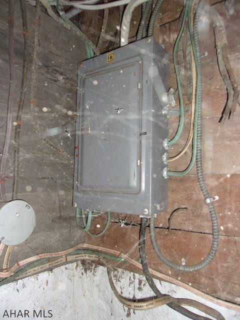 Unknown - Residential