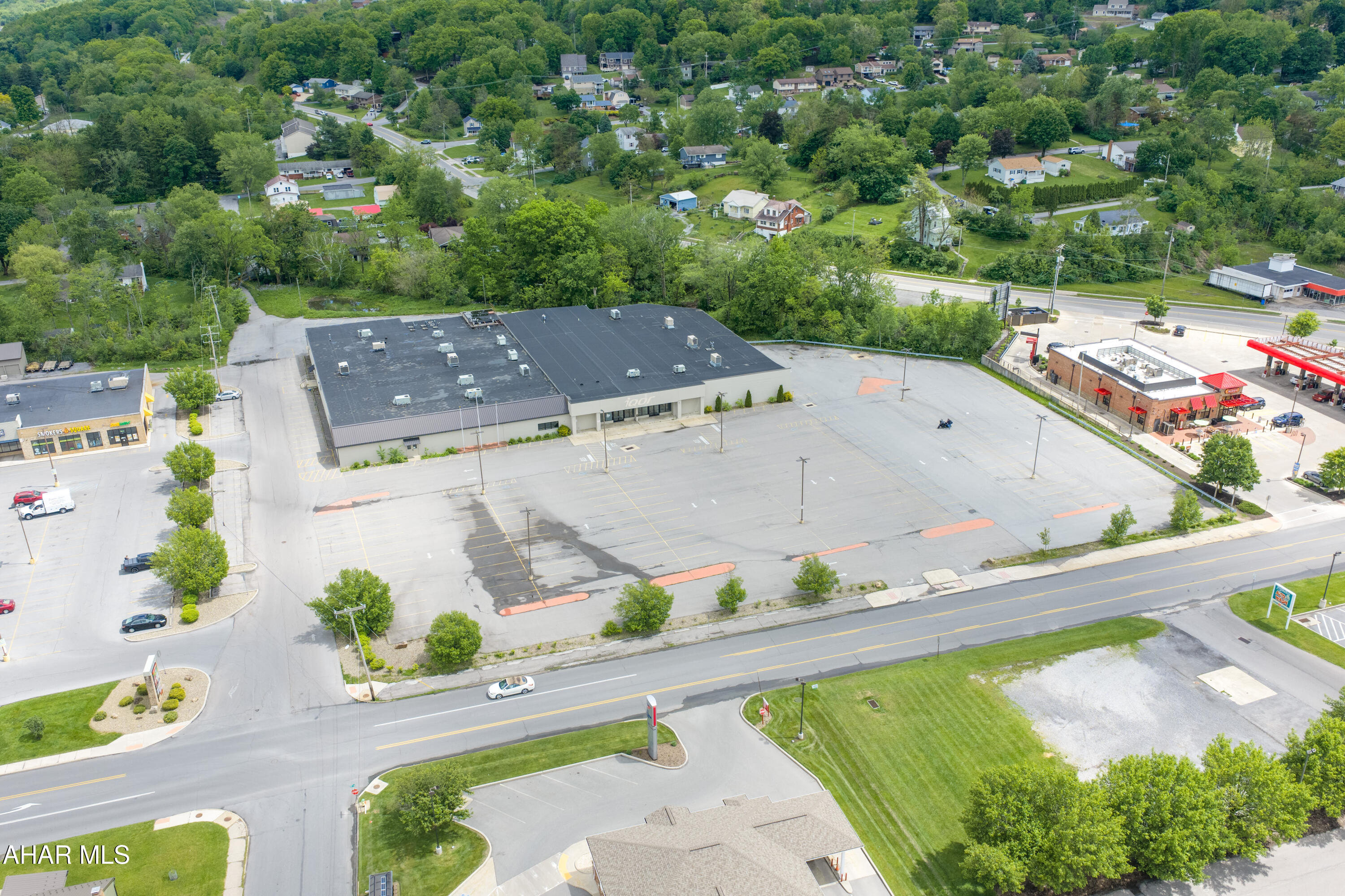 Wehnwood - Commercial Sale