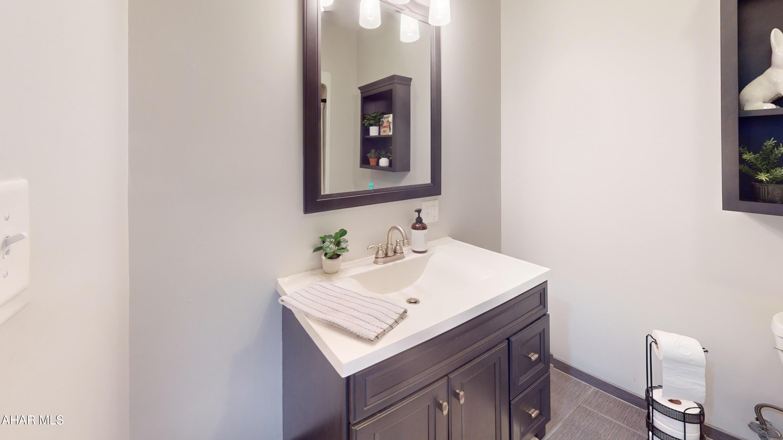 Rolling Hills - Residential