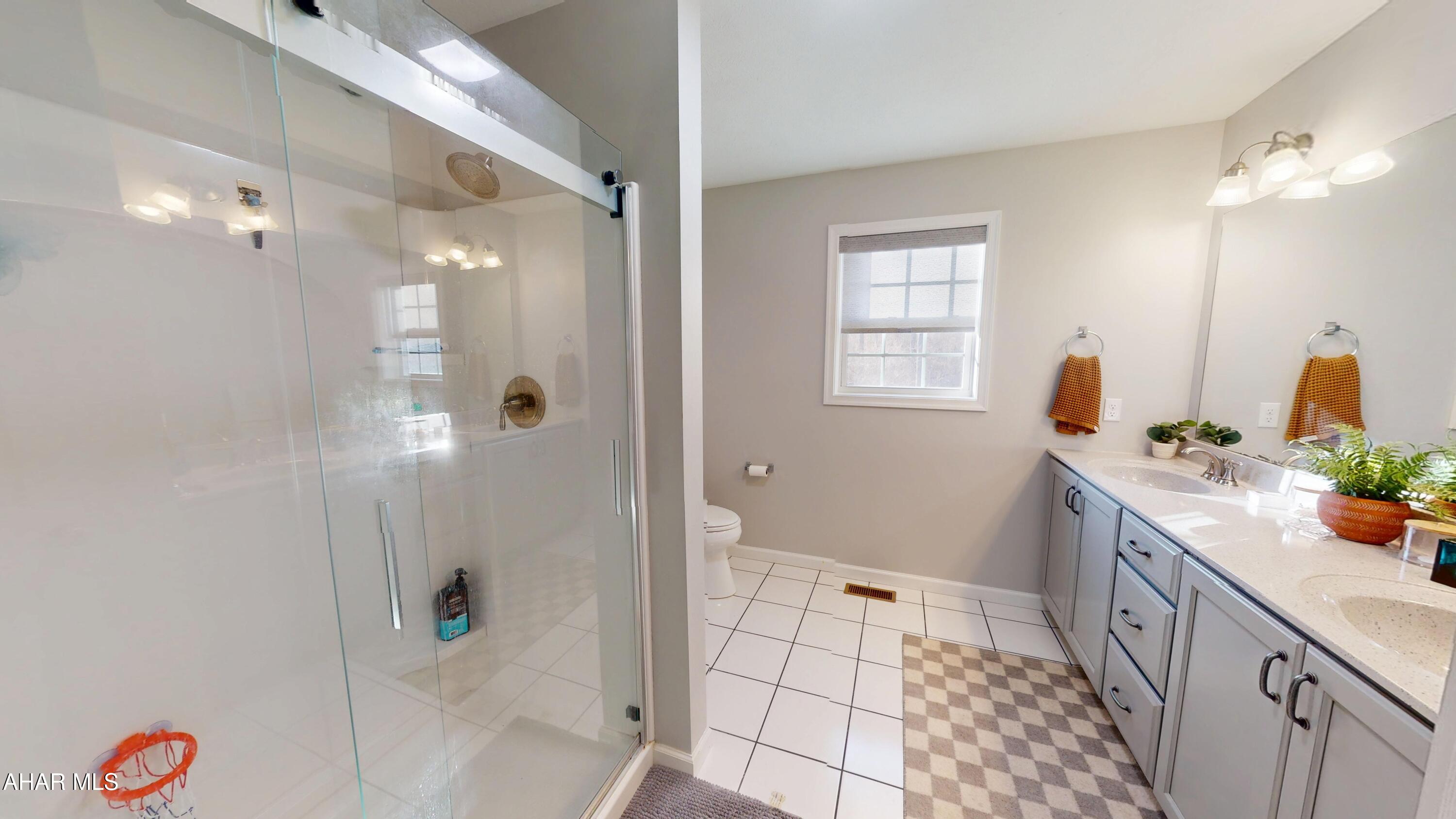 Rolling Hills - Residential