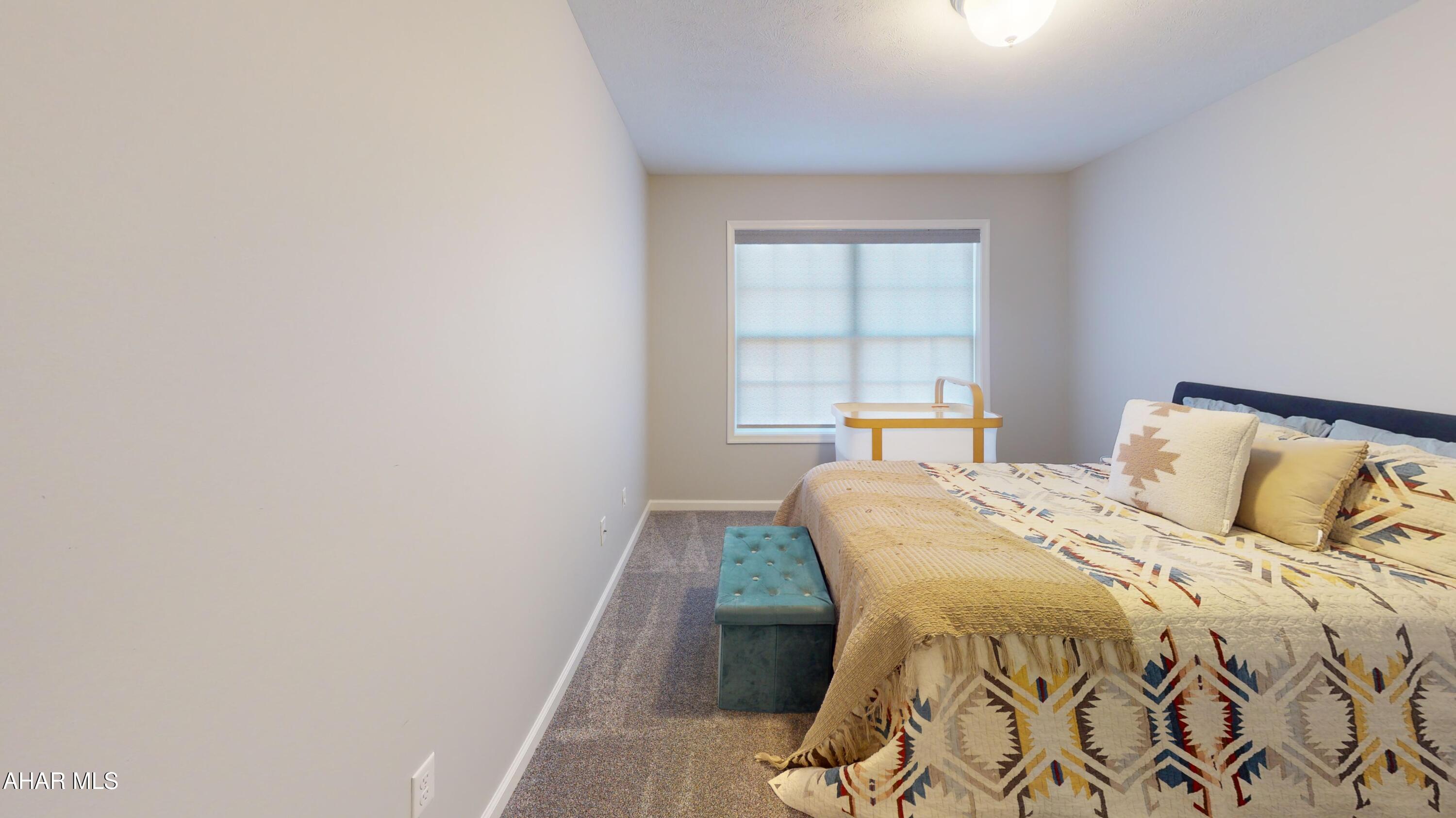 Rolling Hills - Residential