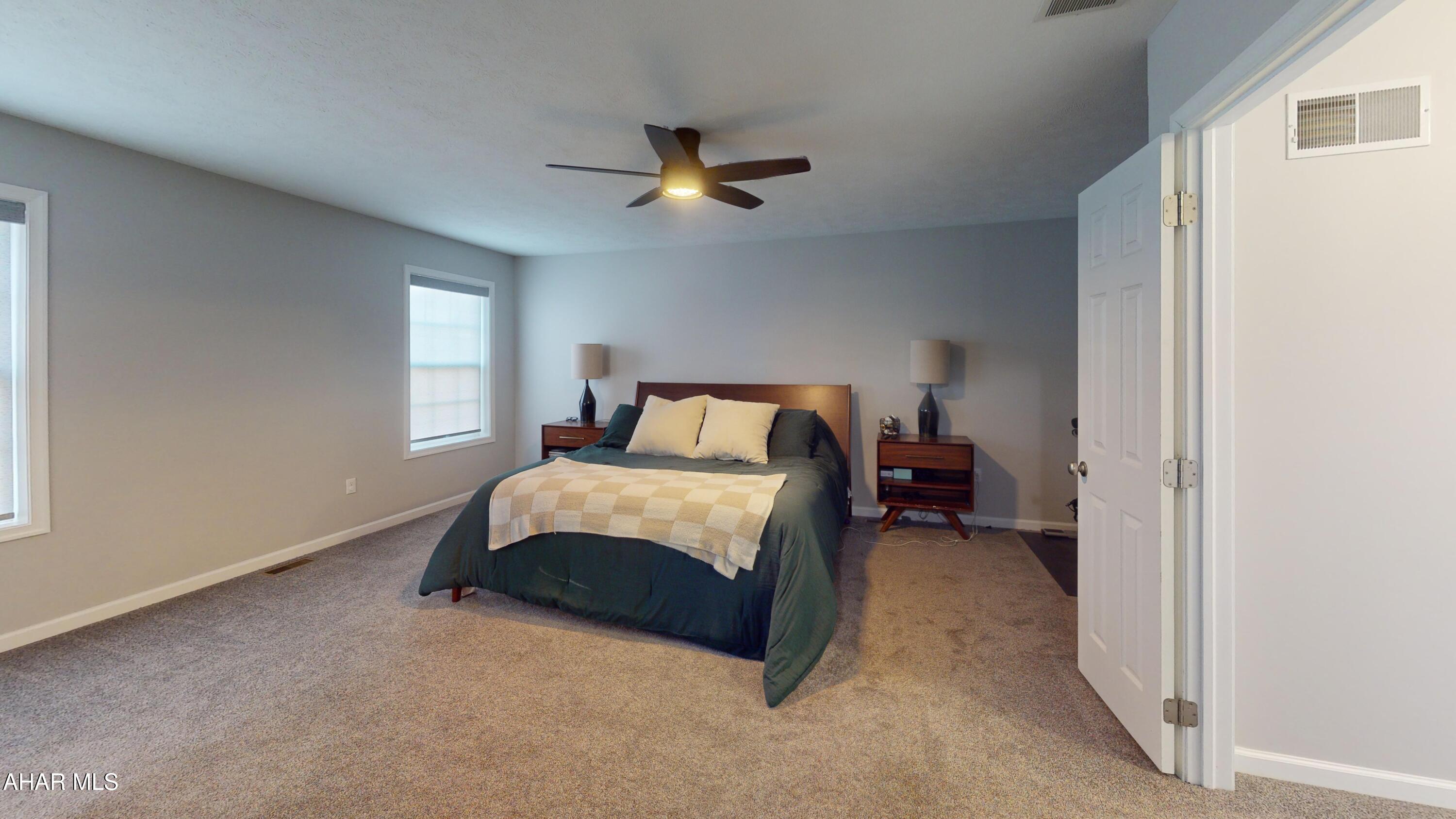 Rolling Hills - Residential