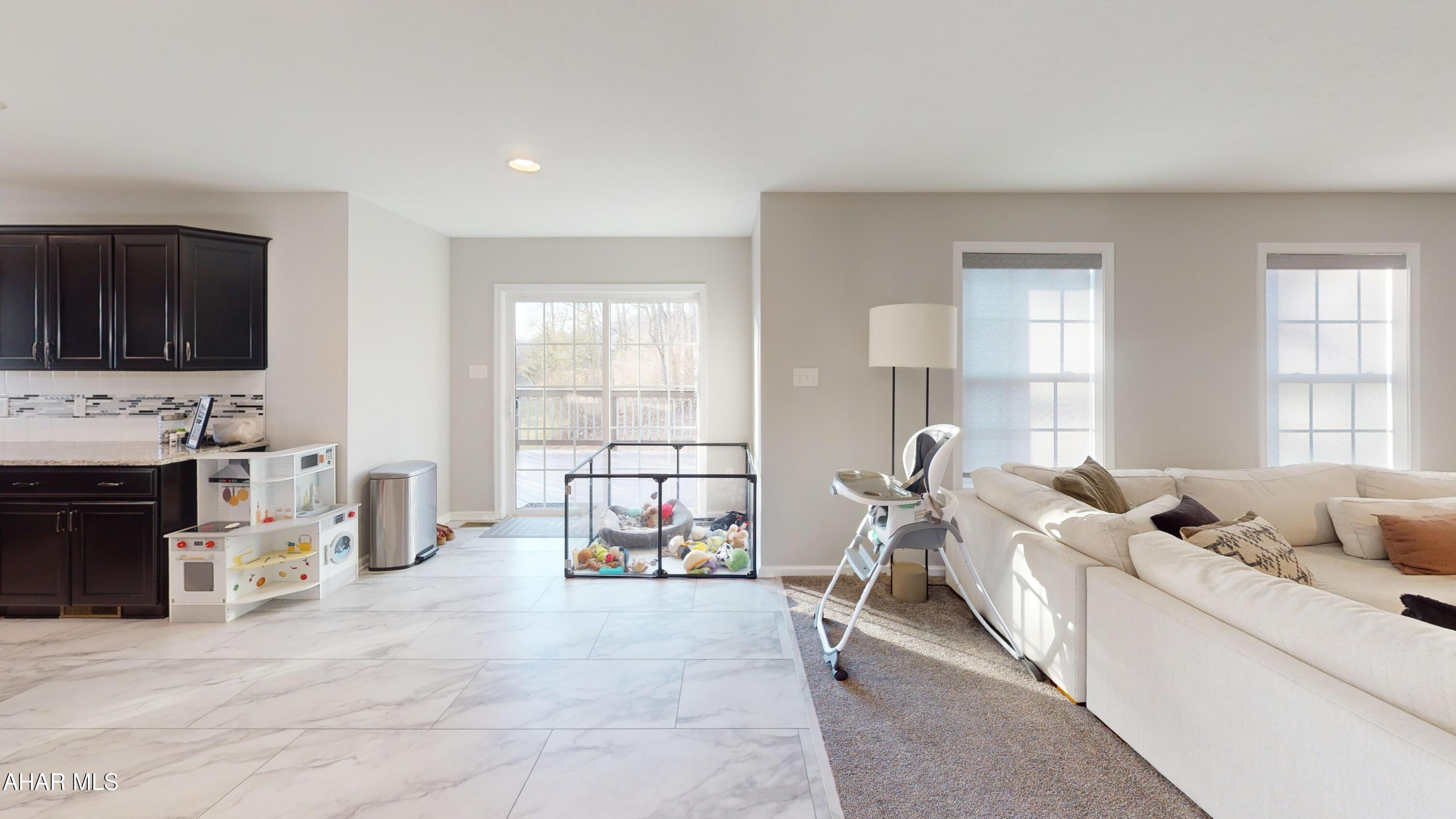 Rolling Hills - Residential