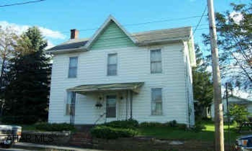 Nice Home- A Bit Dated, but in move-in Condition. Won't Last!