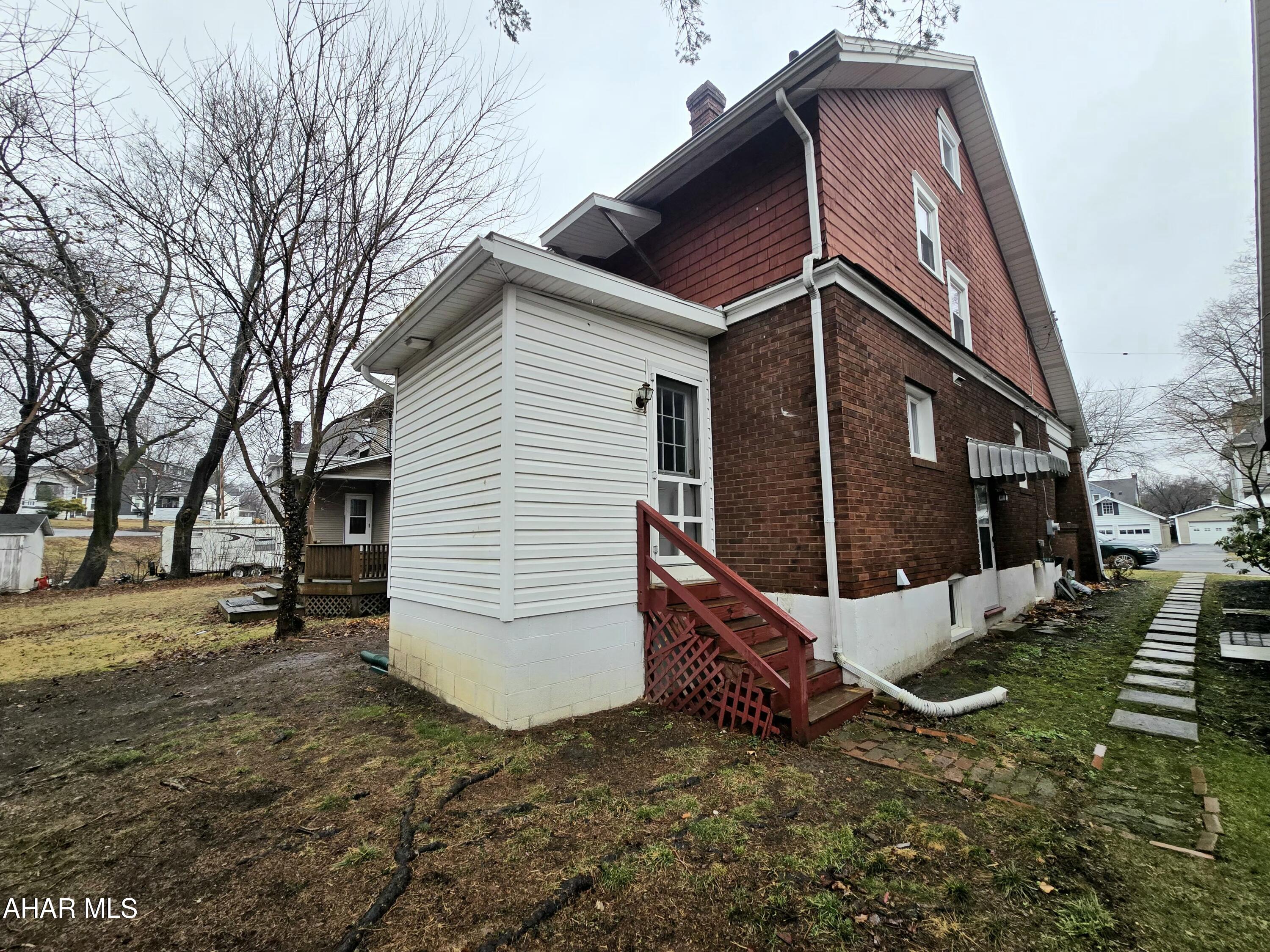 Llyswen - Residential