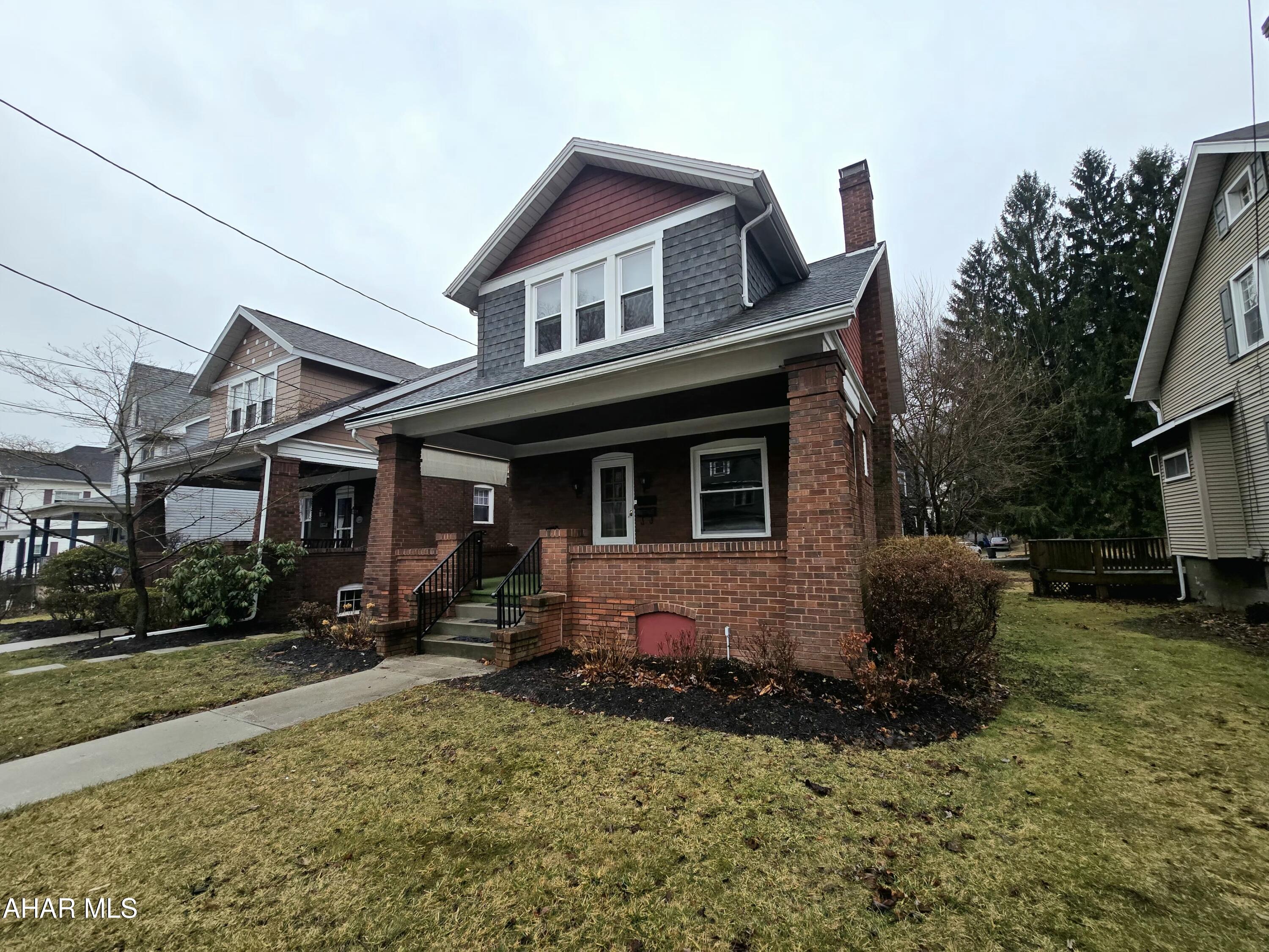 Llyswen - Residential