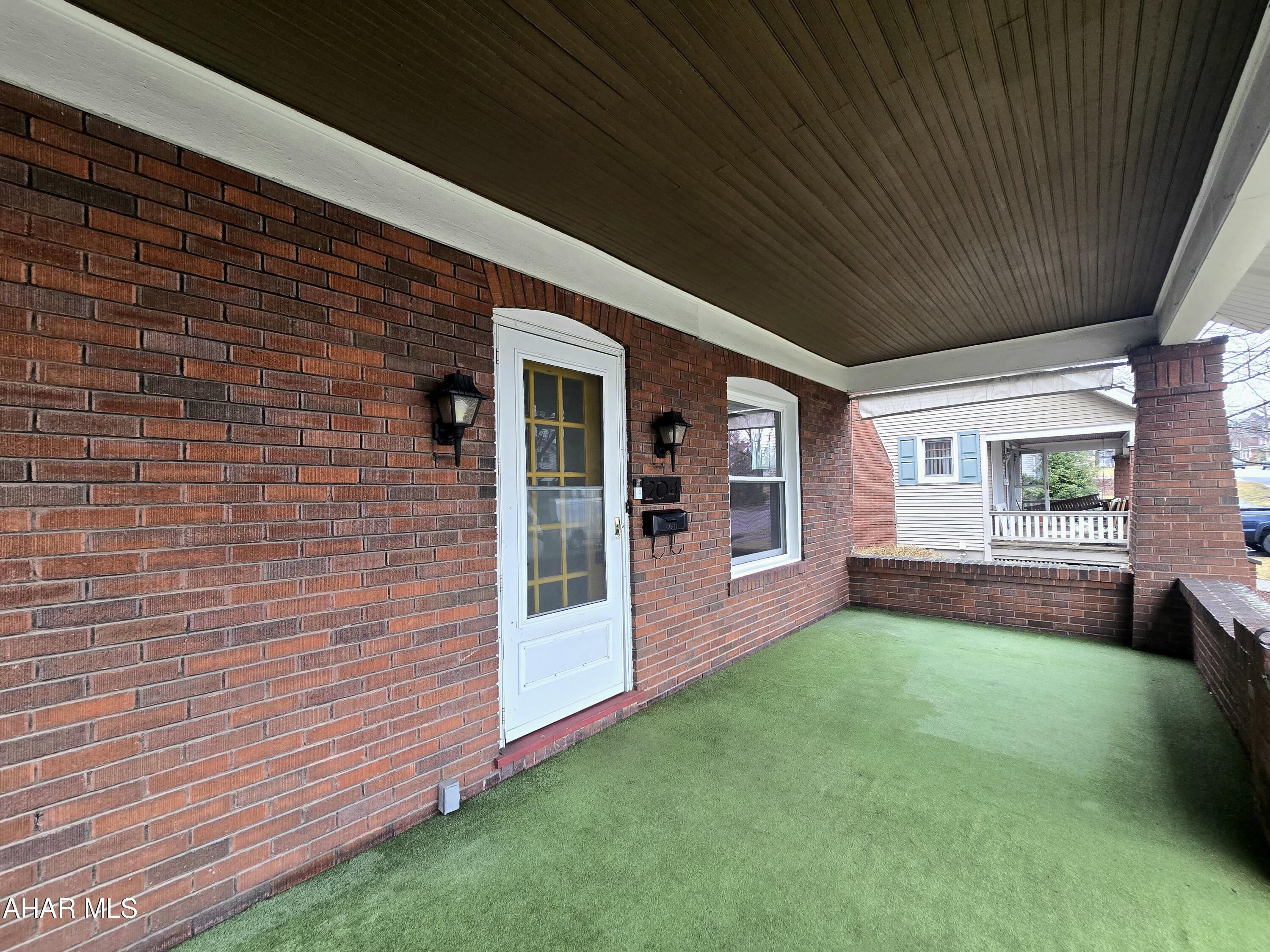 Llyswen - Residential