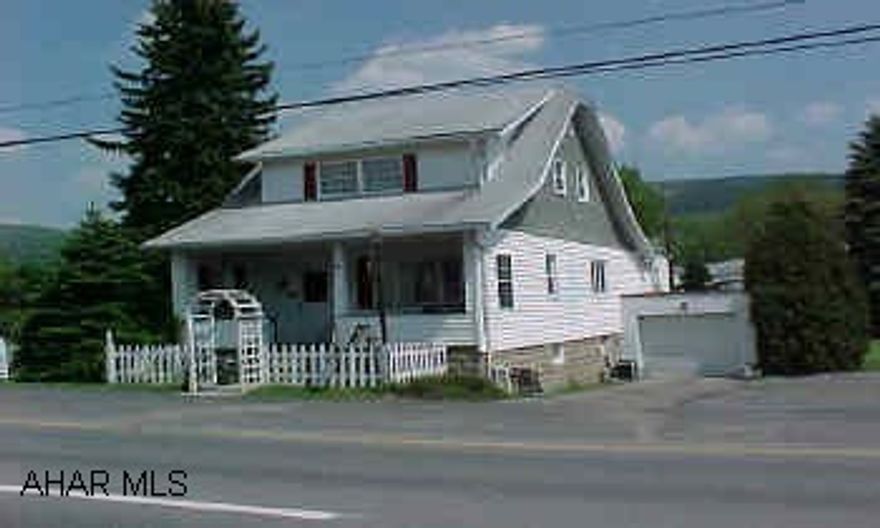 Formerly Cottage Treasures Antiques. Great for office, beauty shop etc. Nice enclosed back porch. Wood floors. Good mechanics. Off street parking with 1 car garage. Toilet and shower in basement. Lots of storage in attic & basement also.Call for list of upgrades.