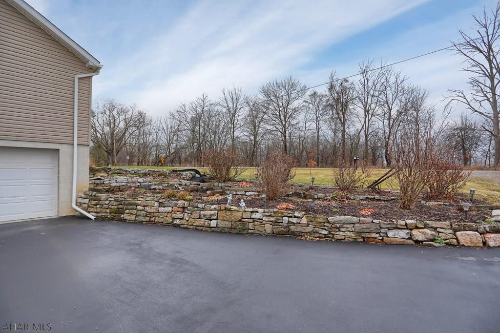 Sinking Valley - Residential