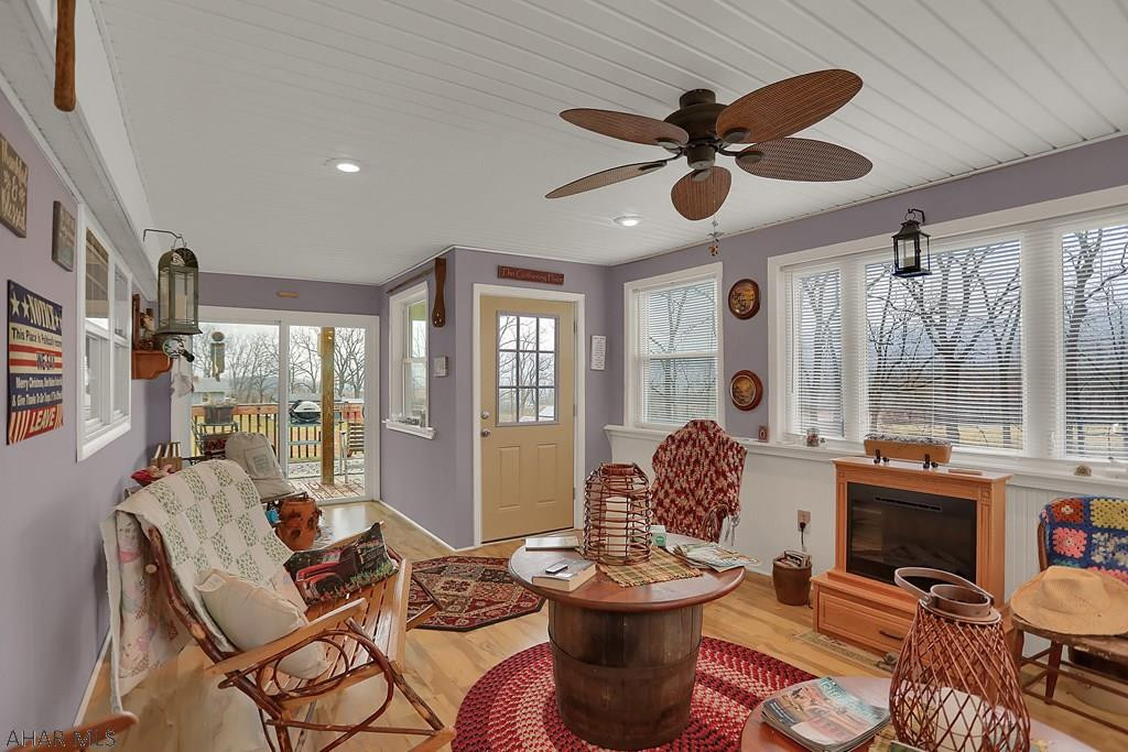 Sinking Valley - Residential