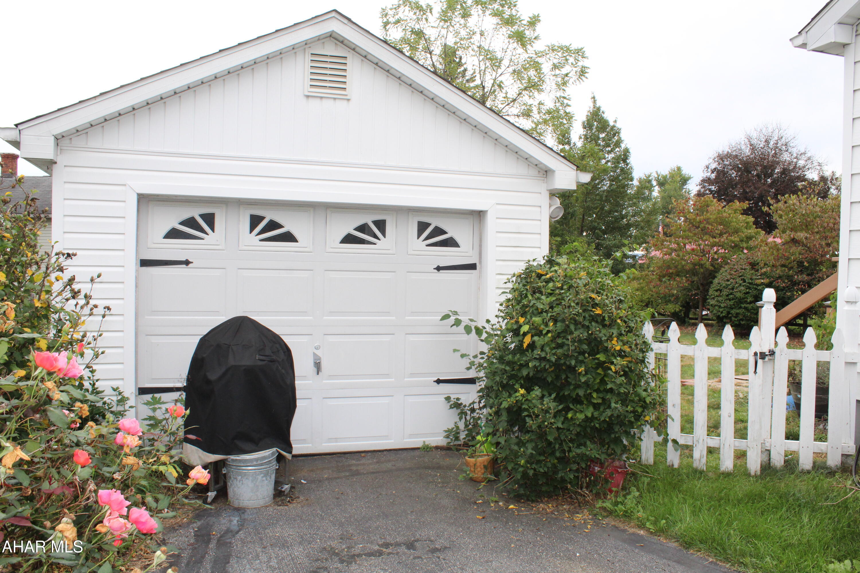 Llyswen - Residential