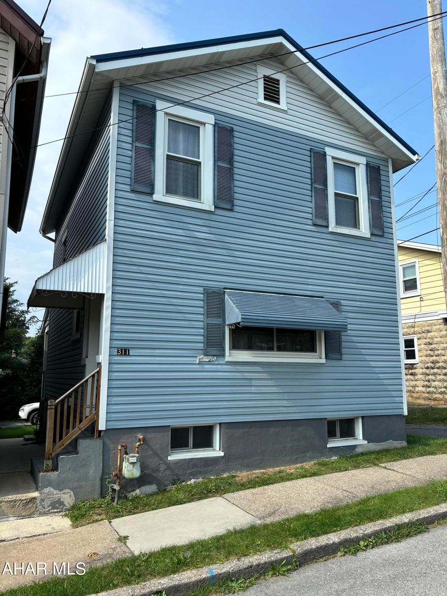 Well maintained 3–4-bedroom home located in a desirable neighborhood. Off street parking. Low maintenance exterior with a metal roof, vinyl siding and vinyl windows. Call today to schedule a showing.