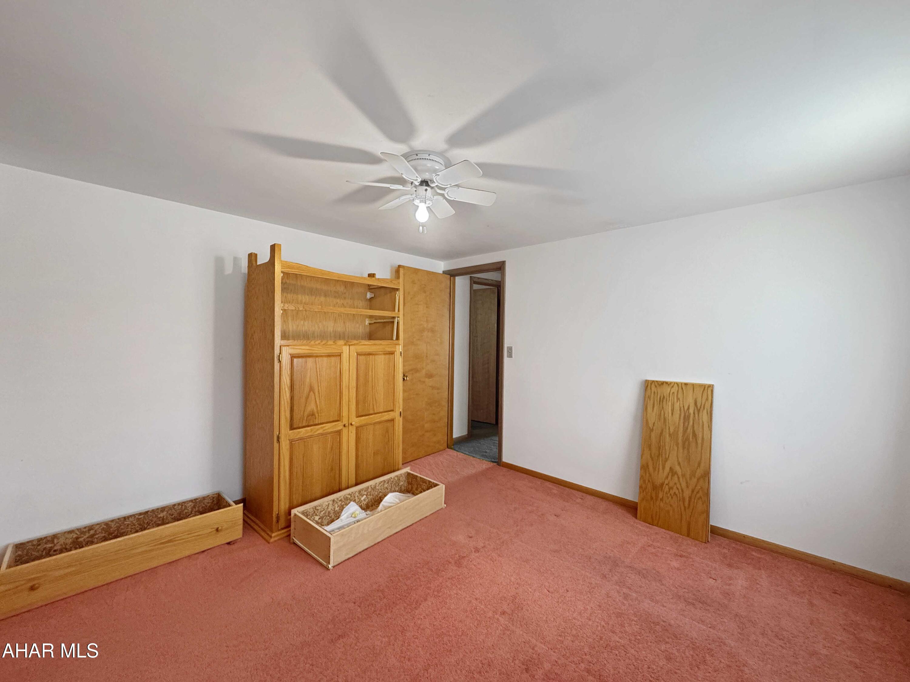 Crestwood - Residential