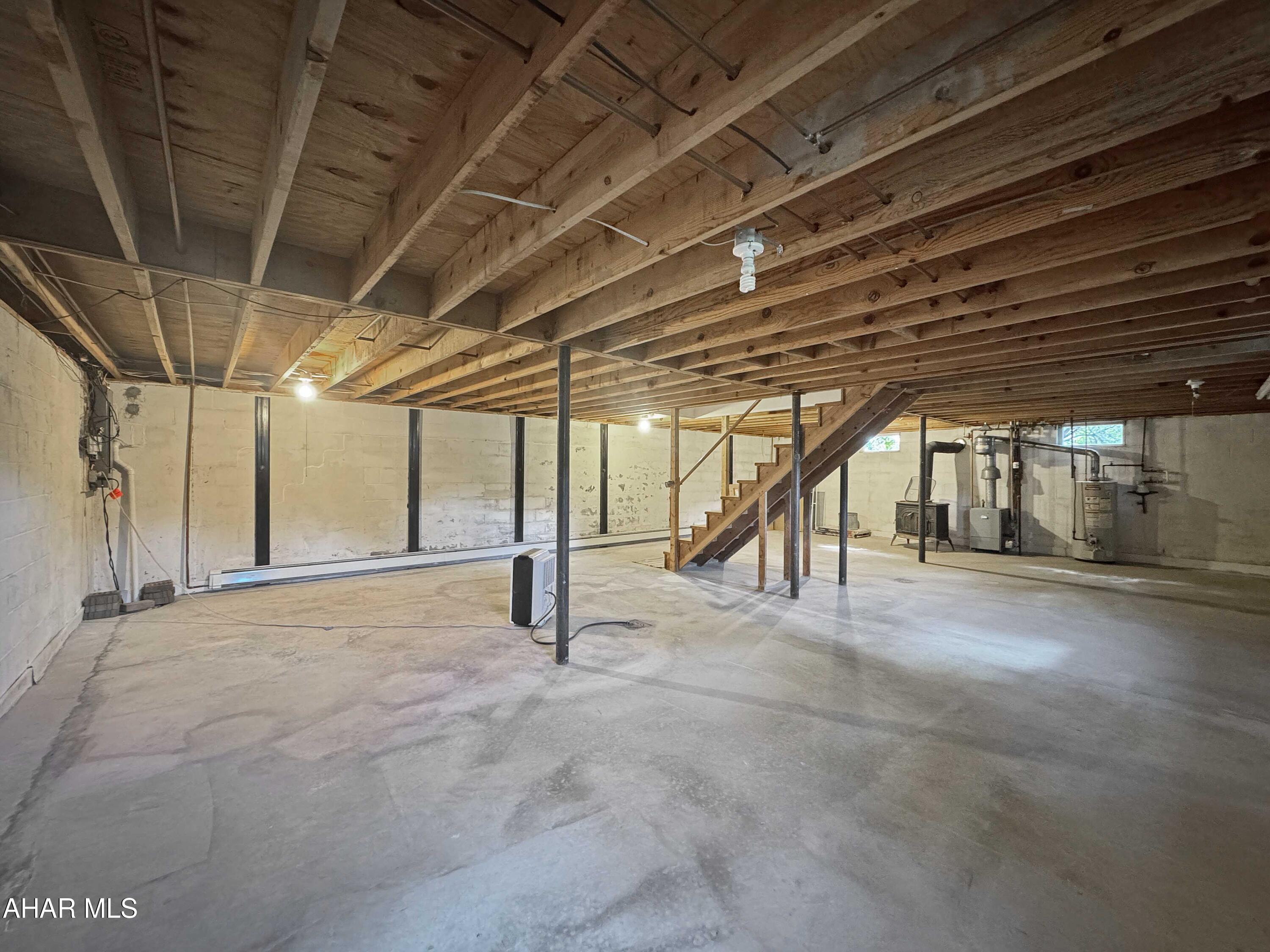 Crestwood - Residential