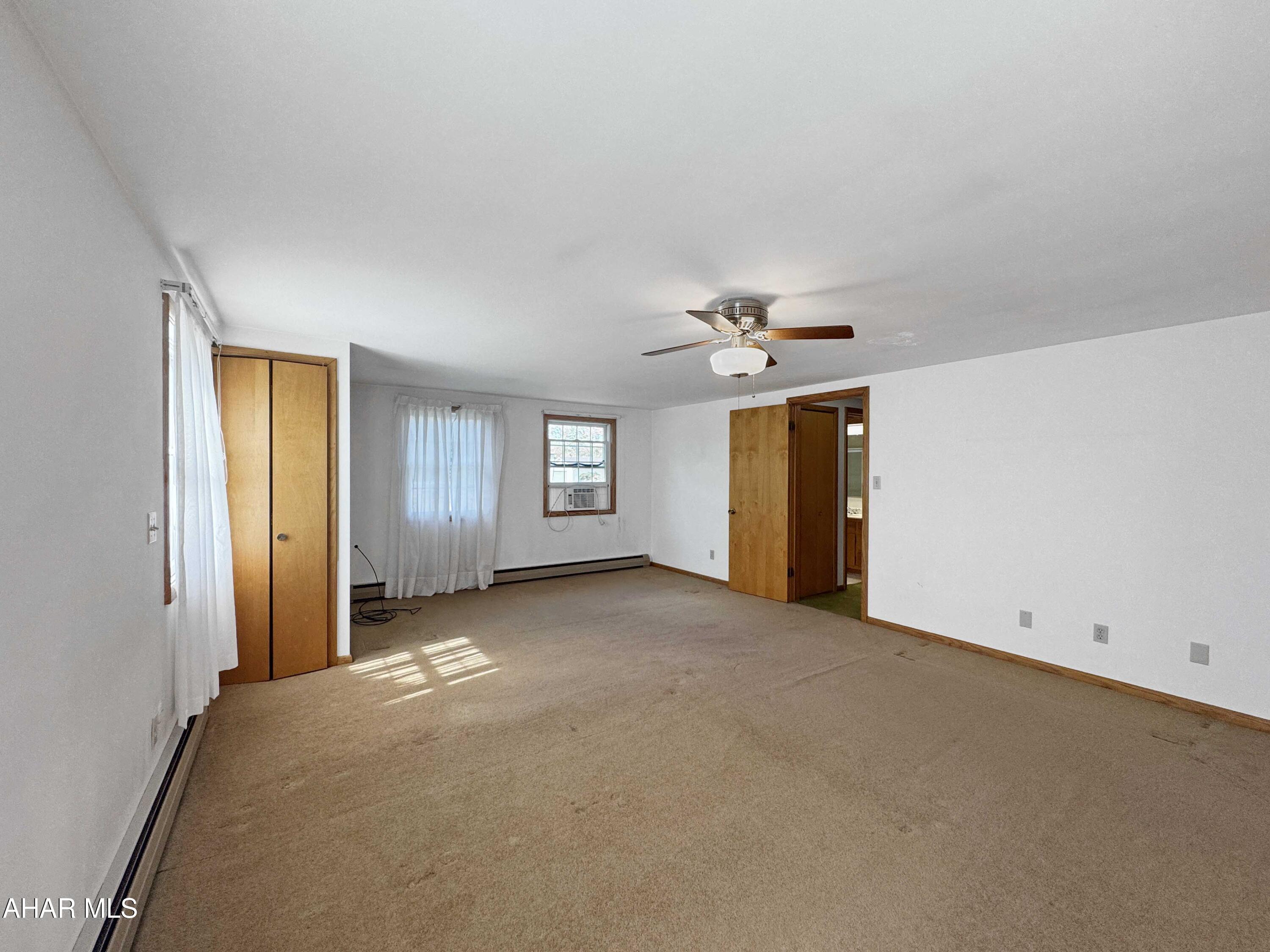 Crestwood - Residential