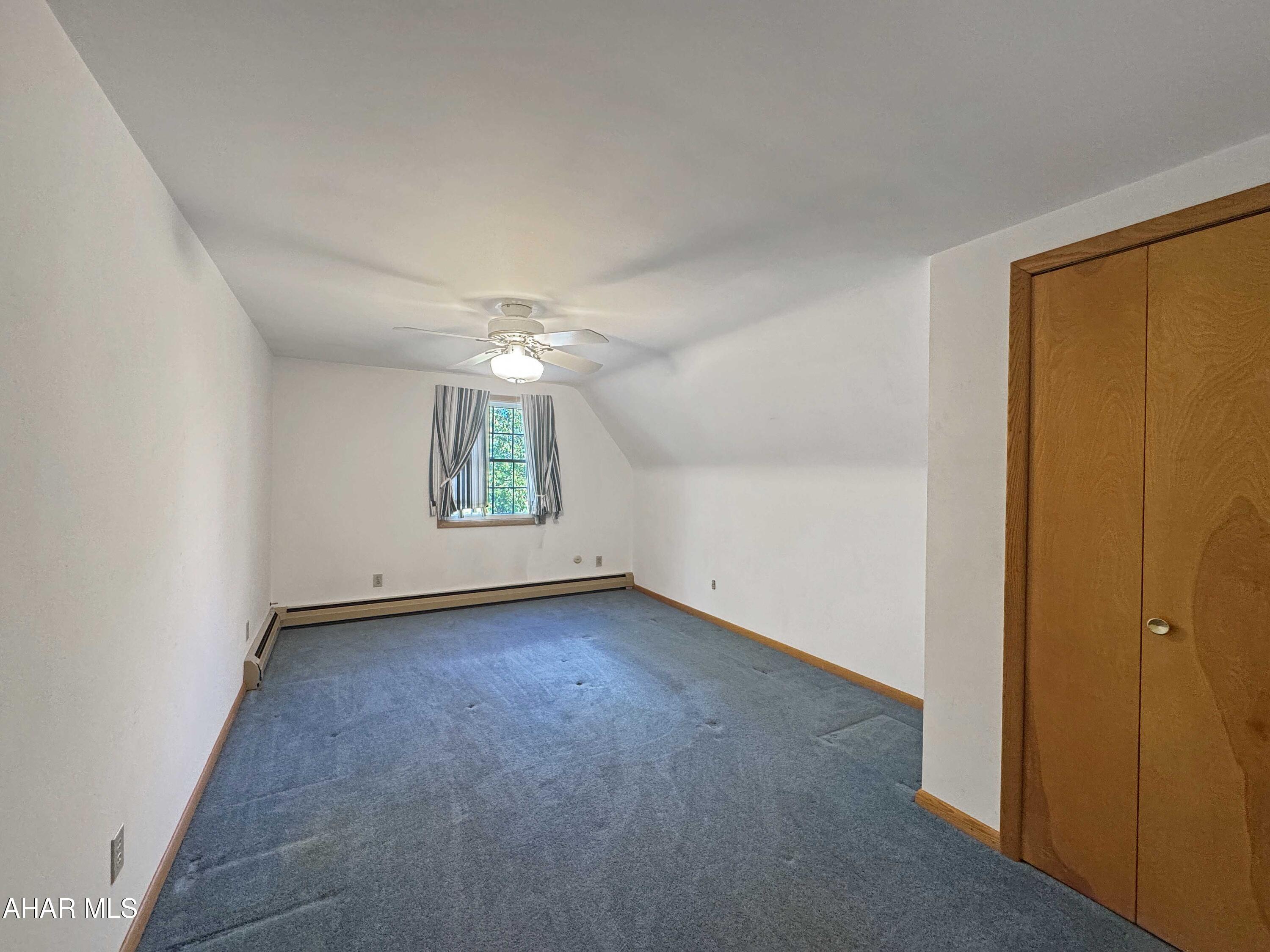 Crestwood - Residential