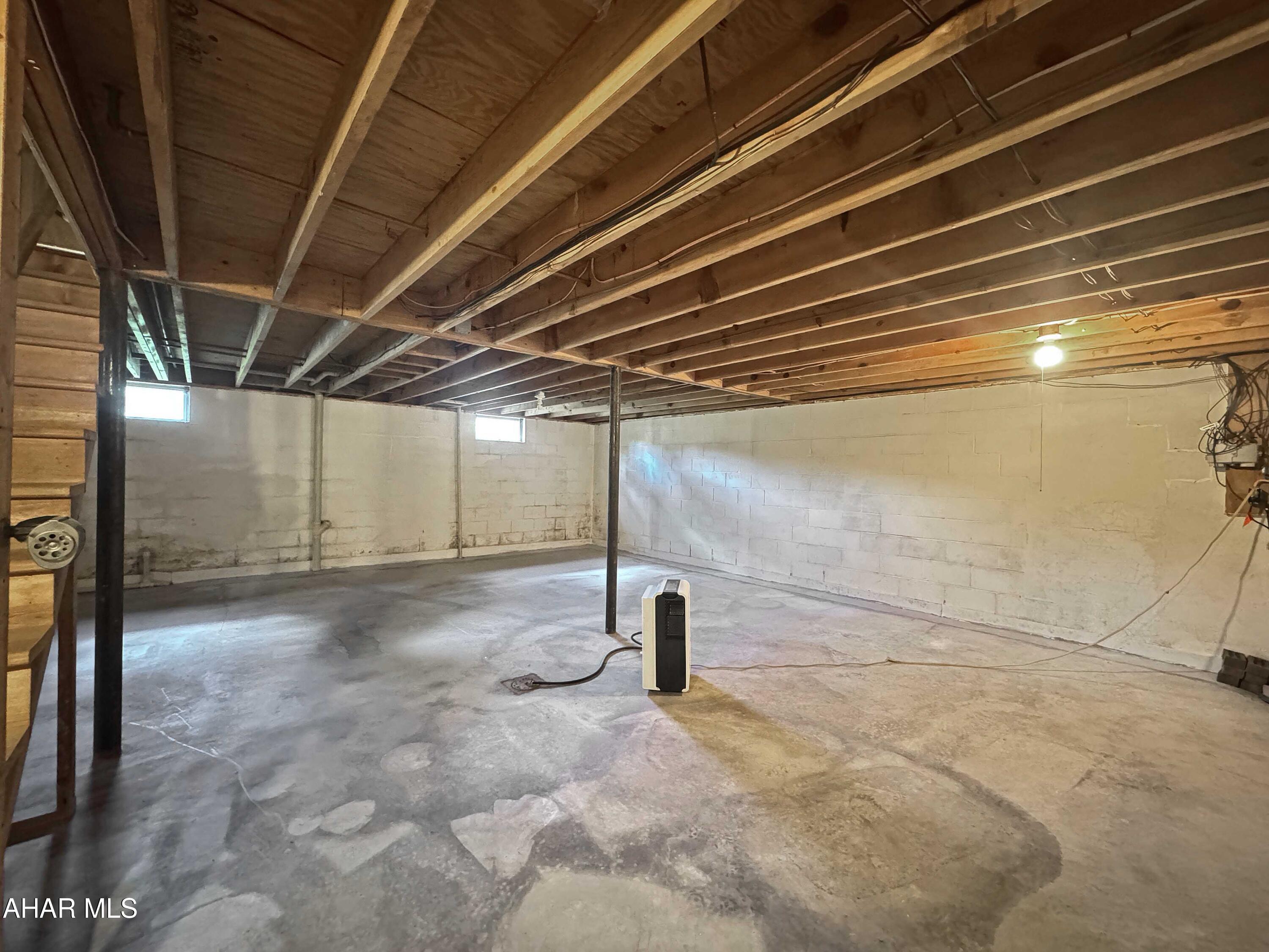 Crestwood - Residential