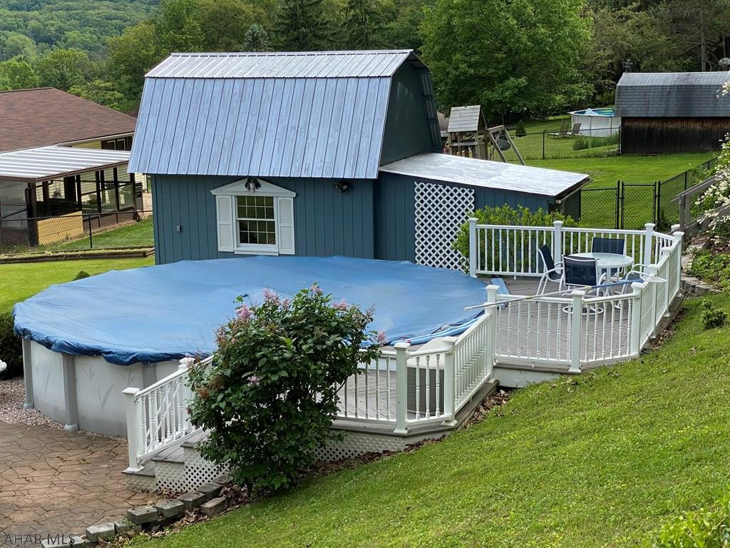 Sinking Valley - Residential