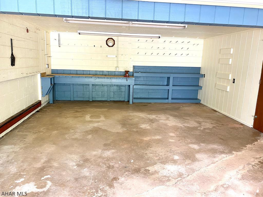 Sinking Valley - Residential