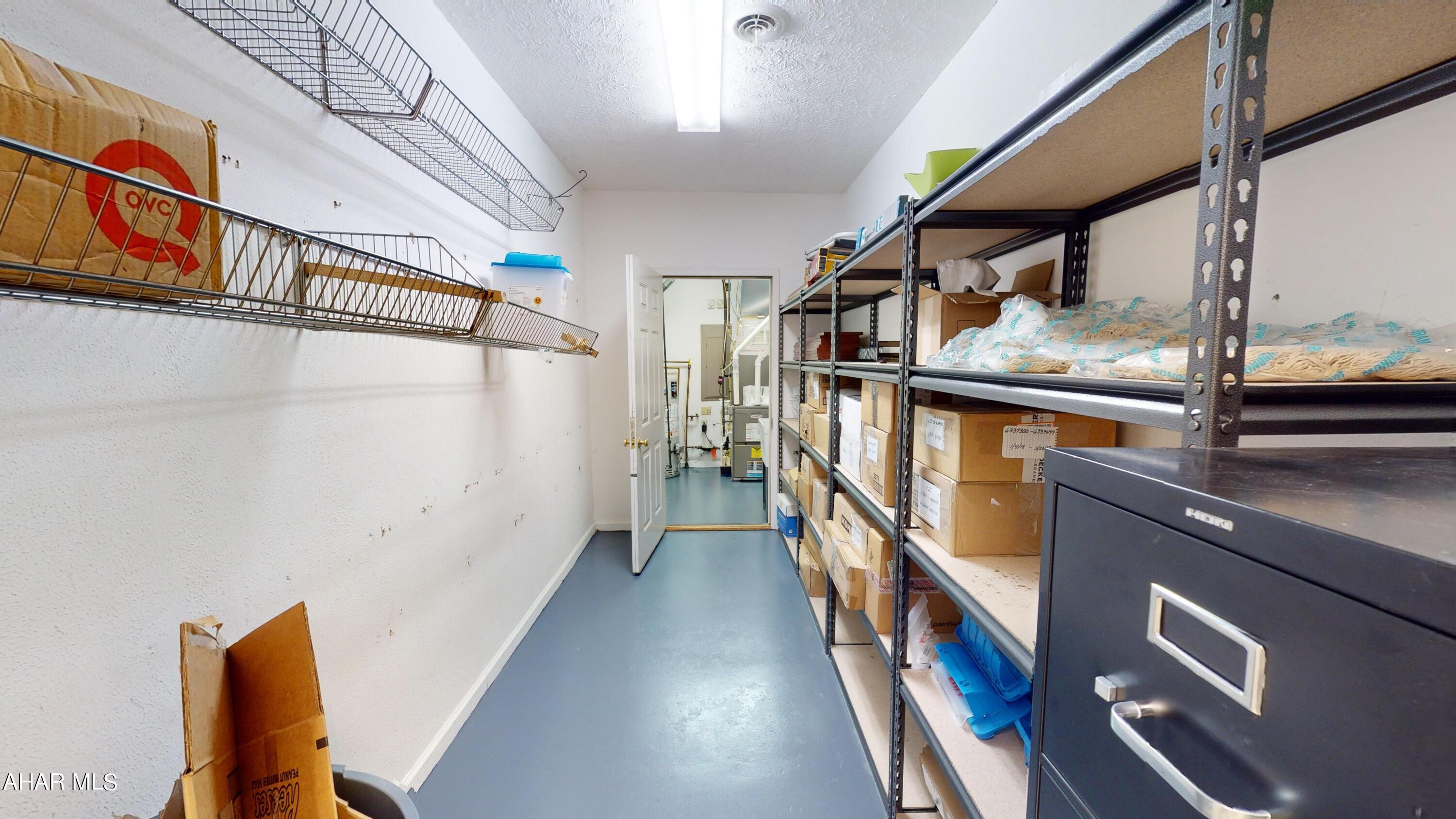 Greenwood - Commercial Sale