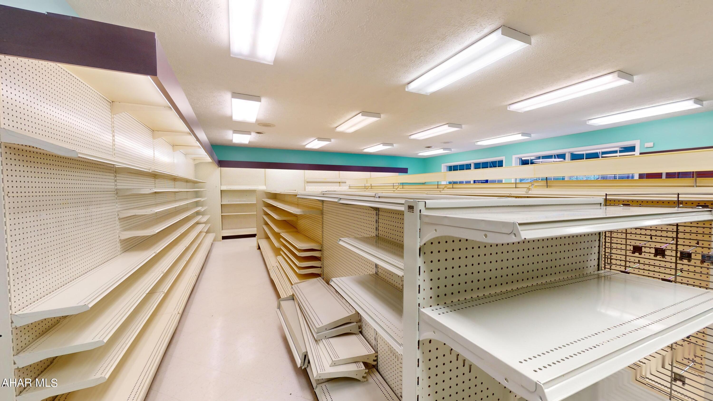 Greenwood - Commercial Sale