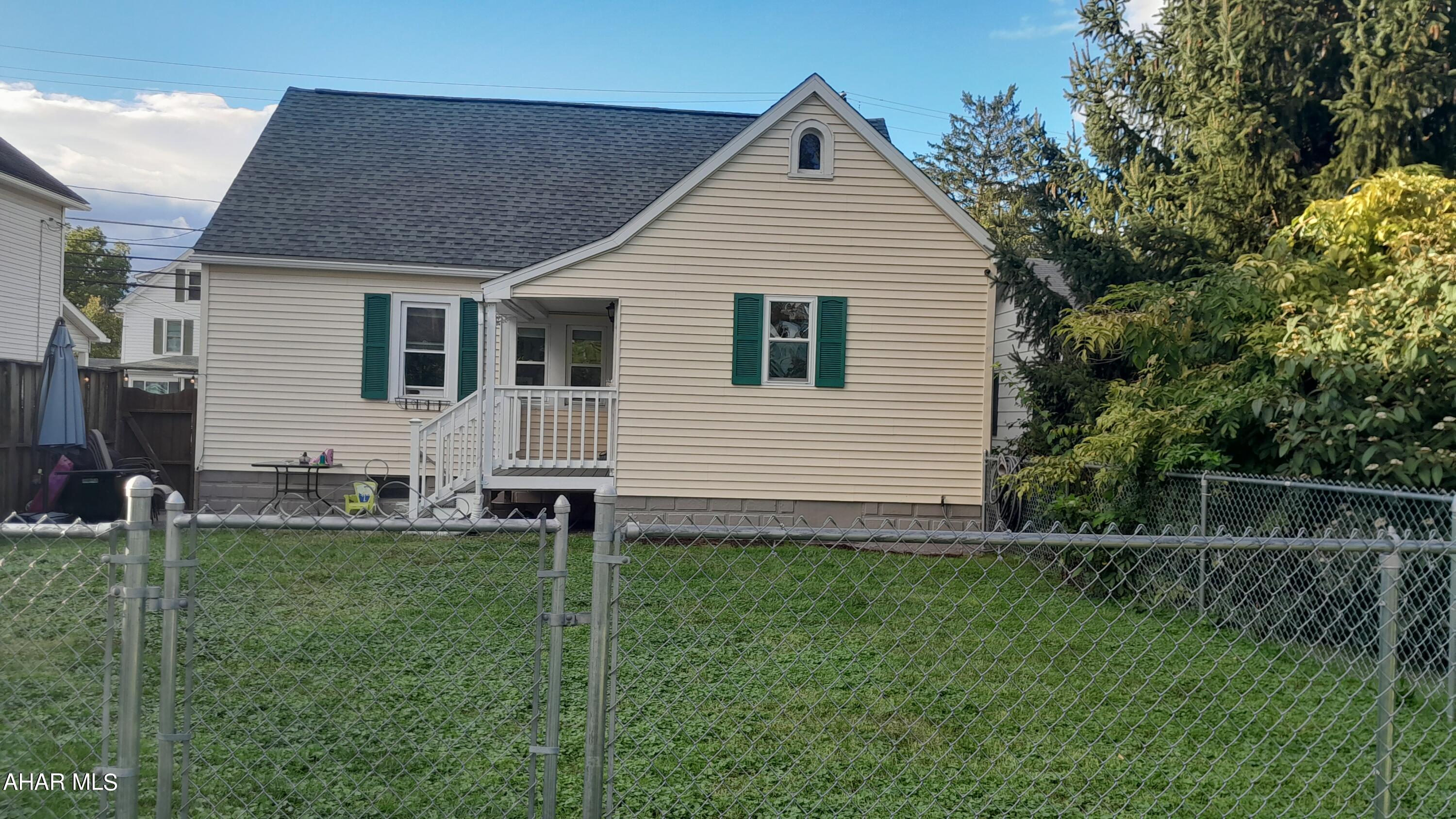 Hollidaysburg - Residential