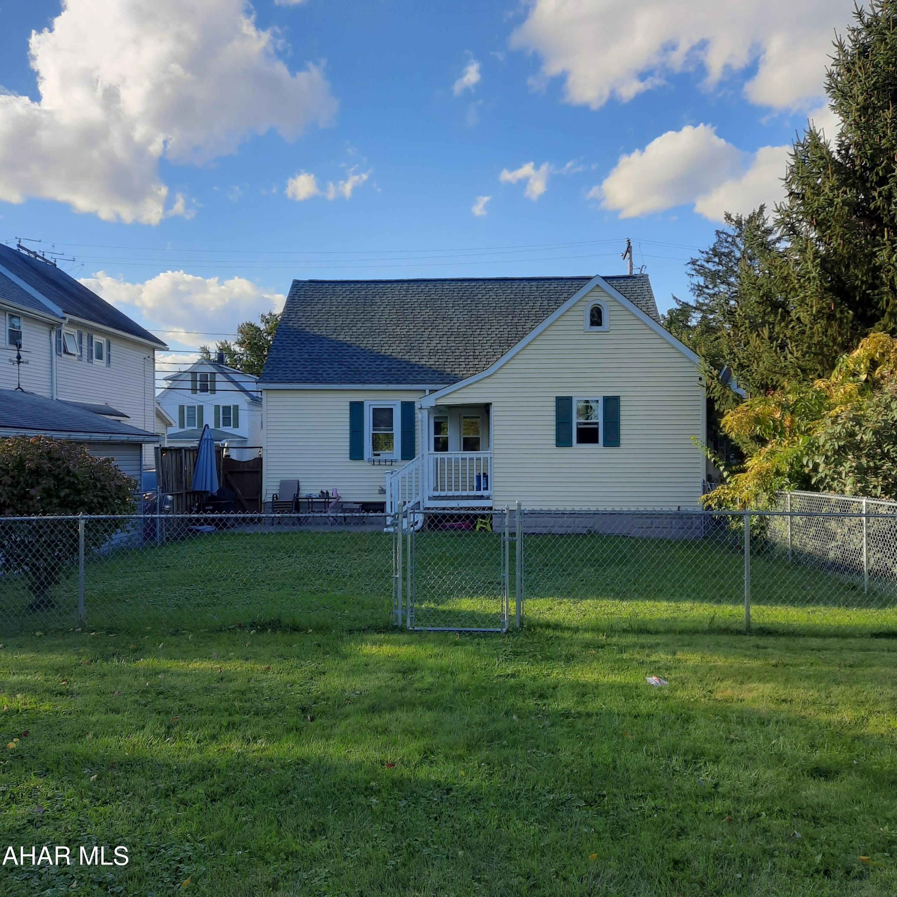 Hollidaysburg - Residential