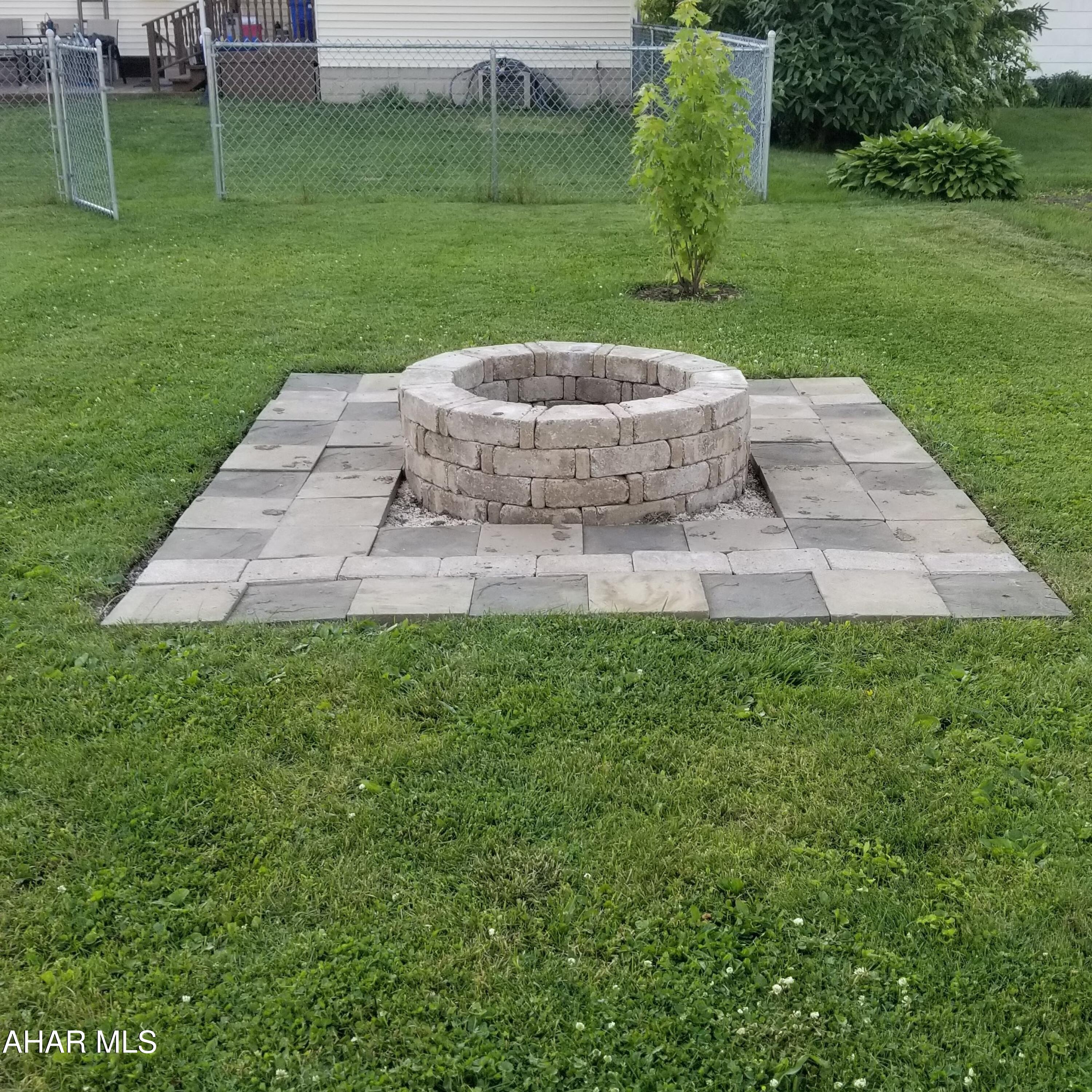 Hollidaysburg - Residential